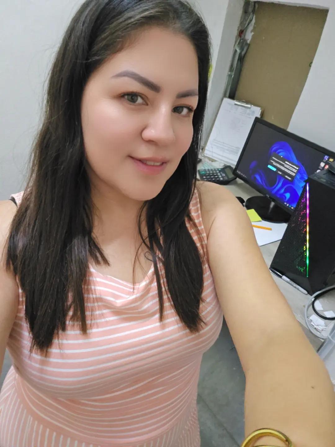 @😁