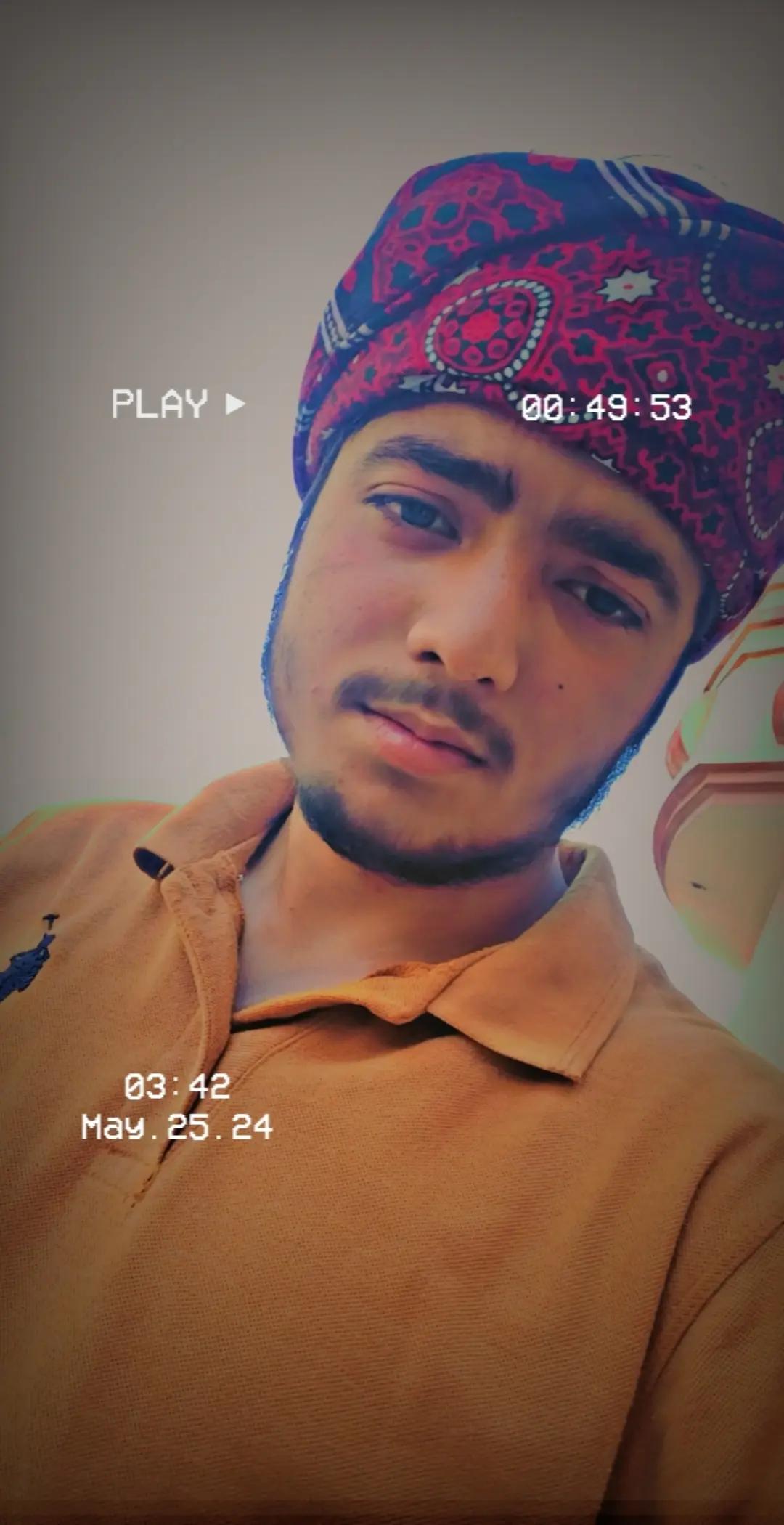 @HUSNAIN LANGRIYAL JATT👑