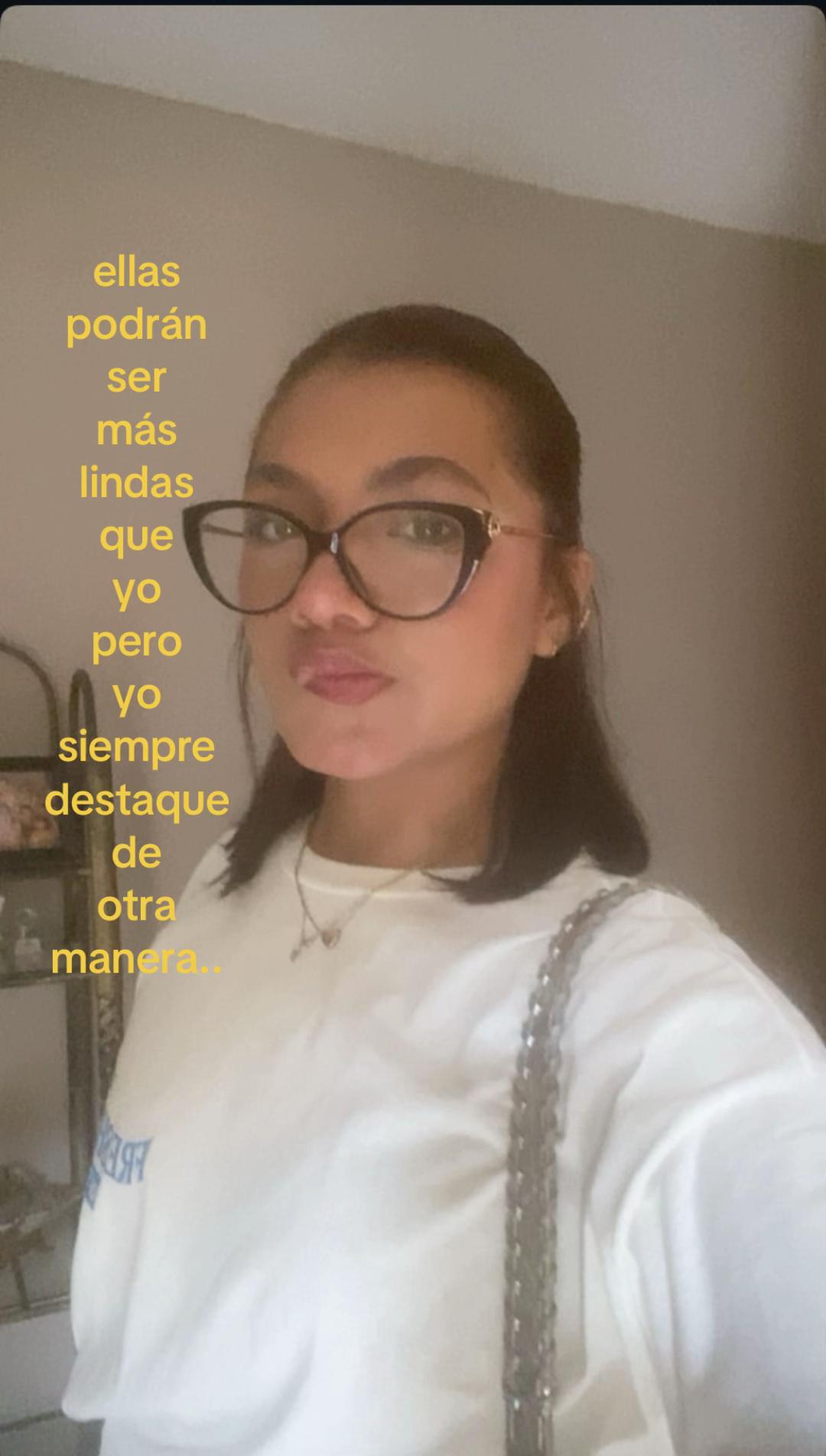 @✨