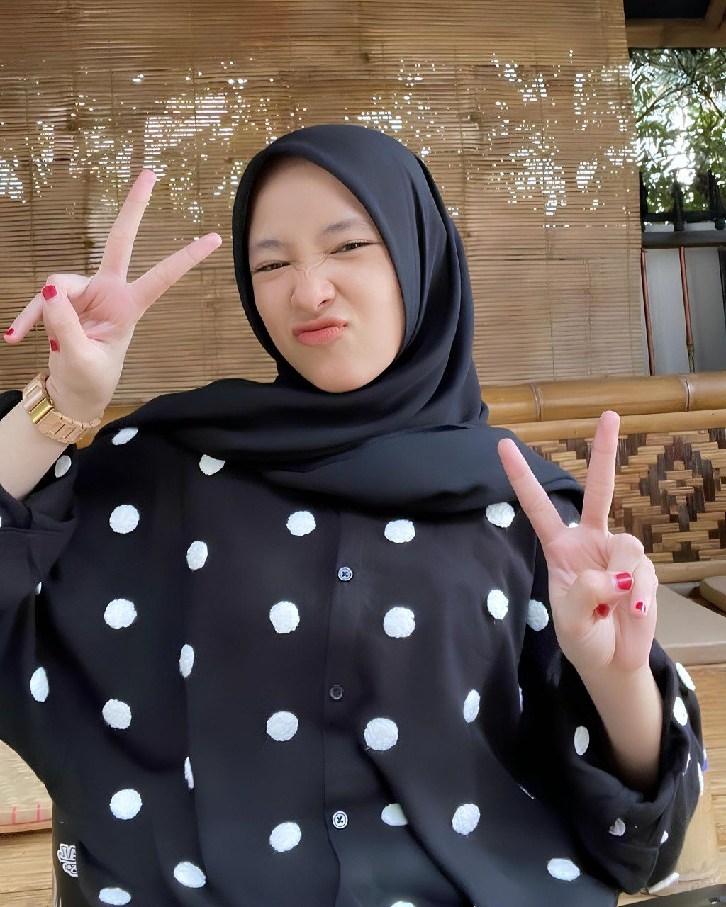 @Botsesat