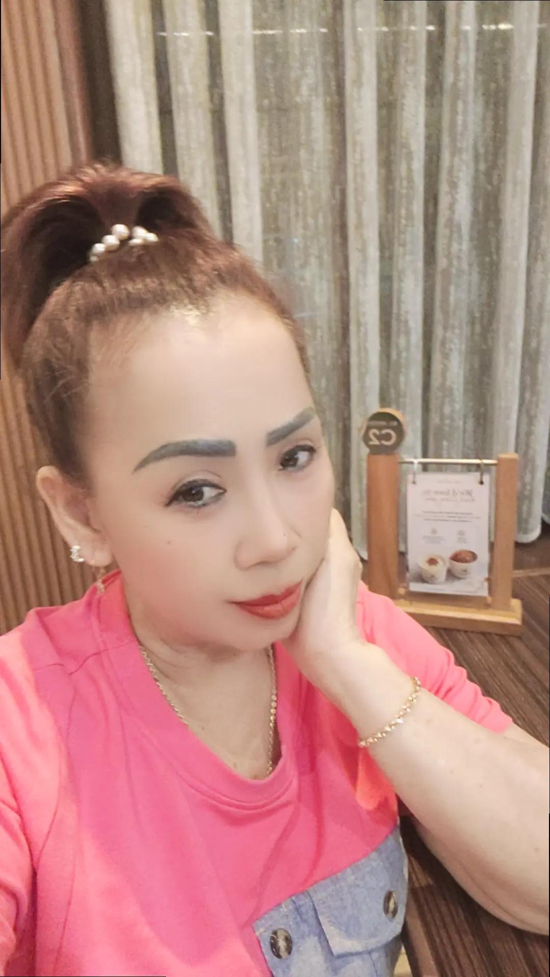 @elisashu665