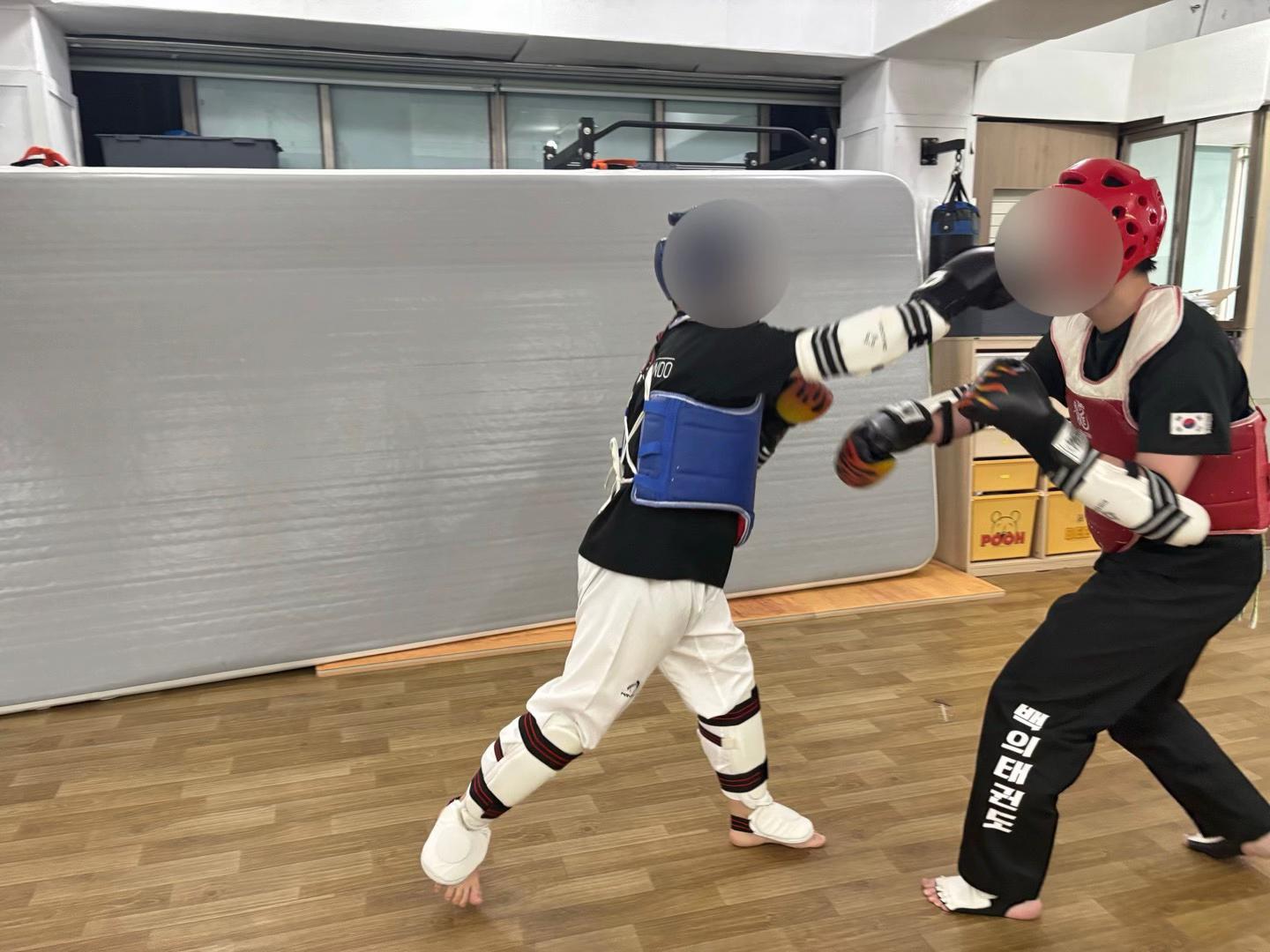 @백의 태권도