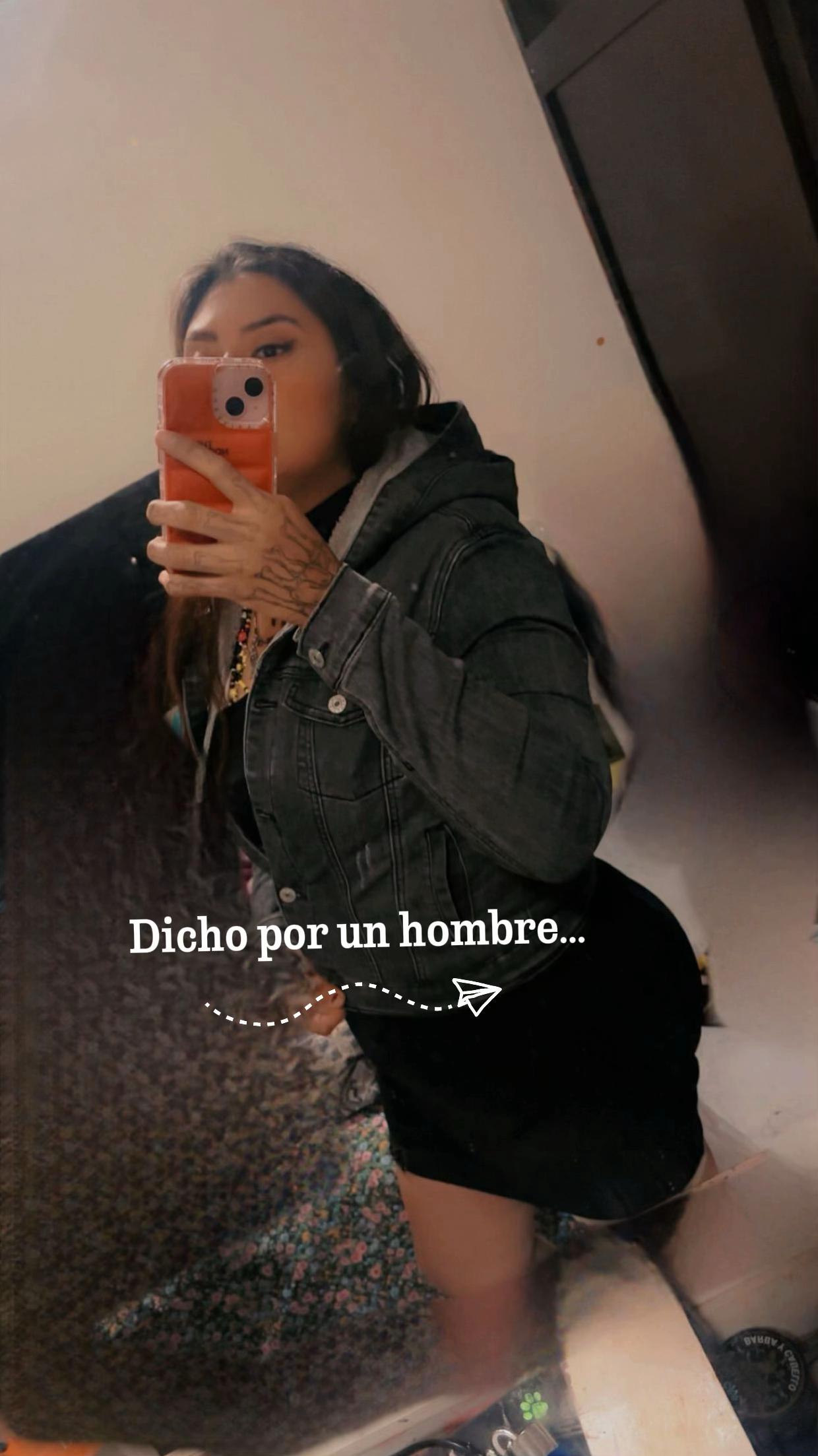 @Woman love…16