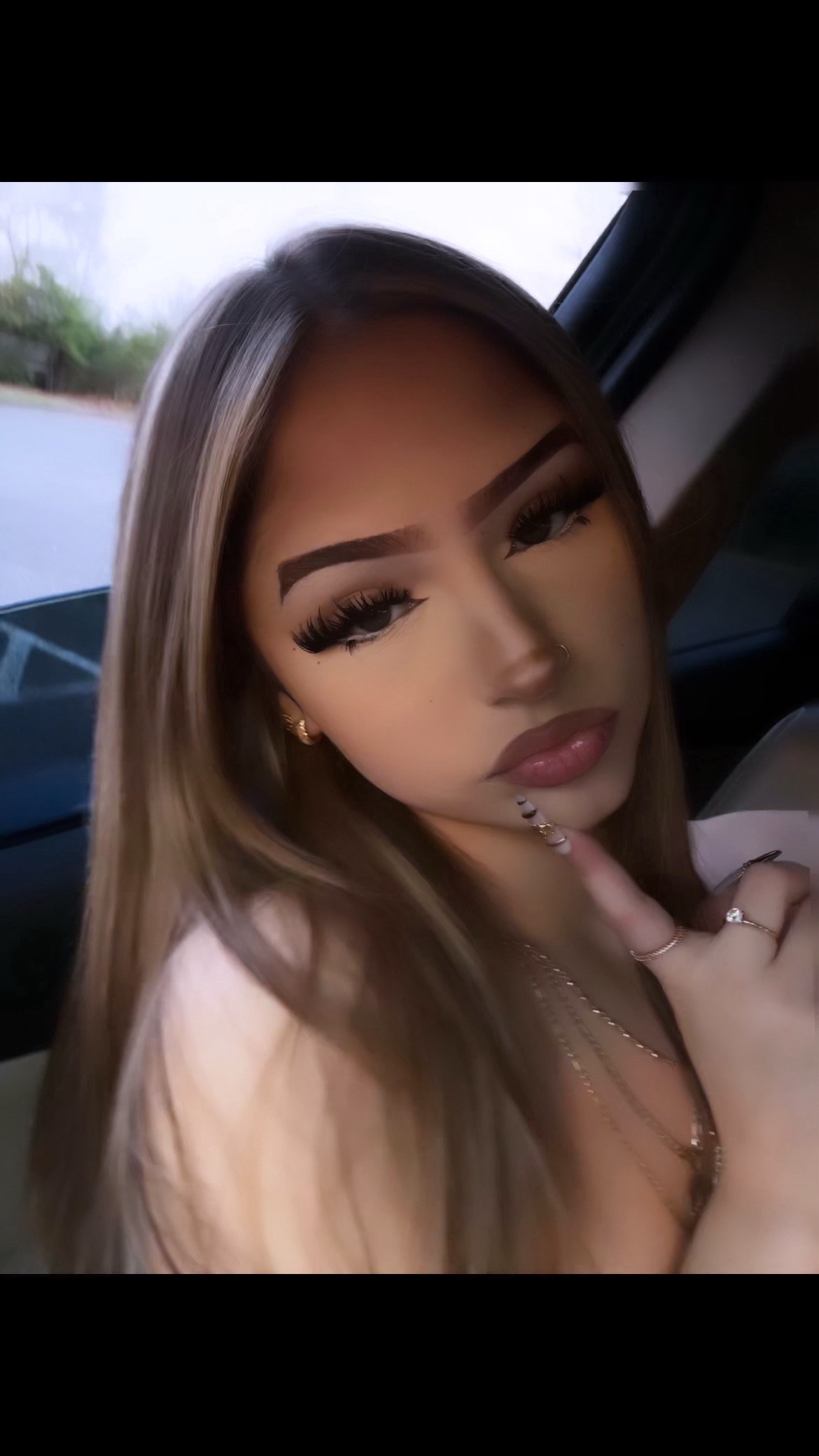 @𝒵