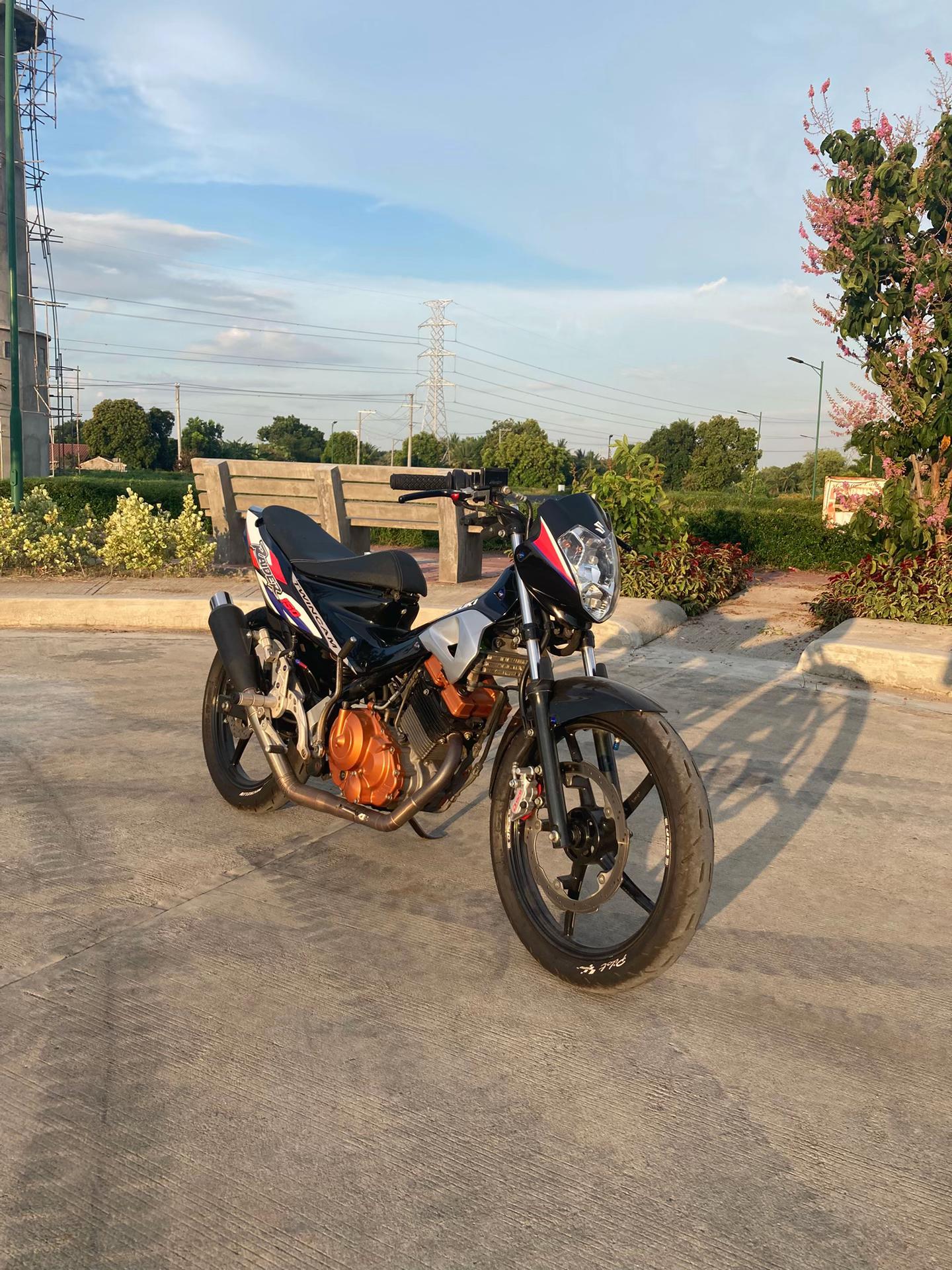 @OUTCAST MOTO