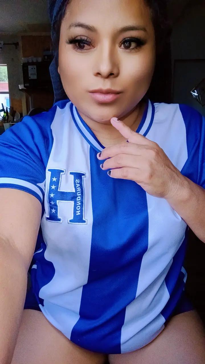 @May_56🇭🇳😍🇱🇷