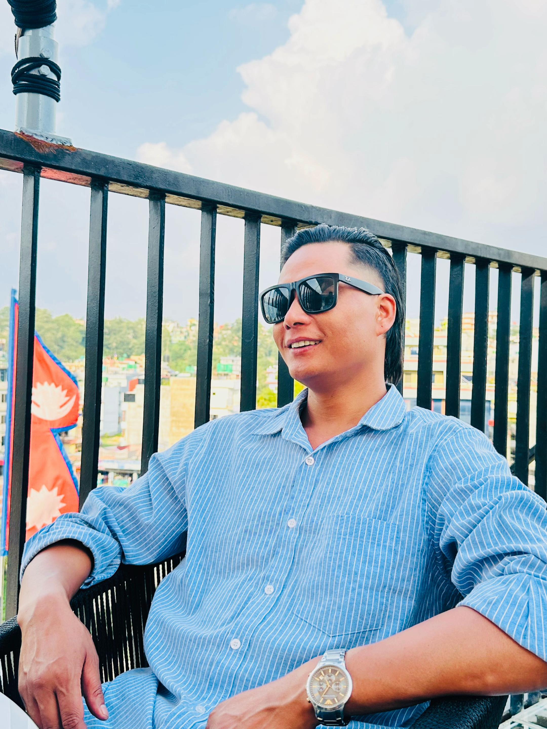 @Raaz gurung