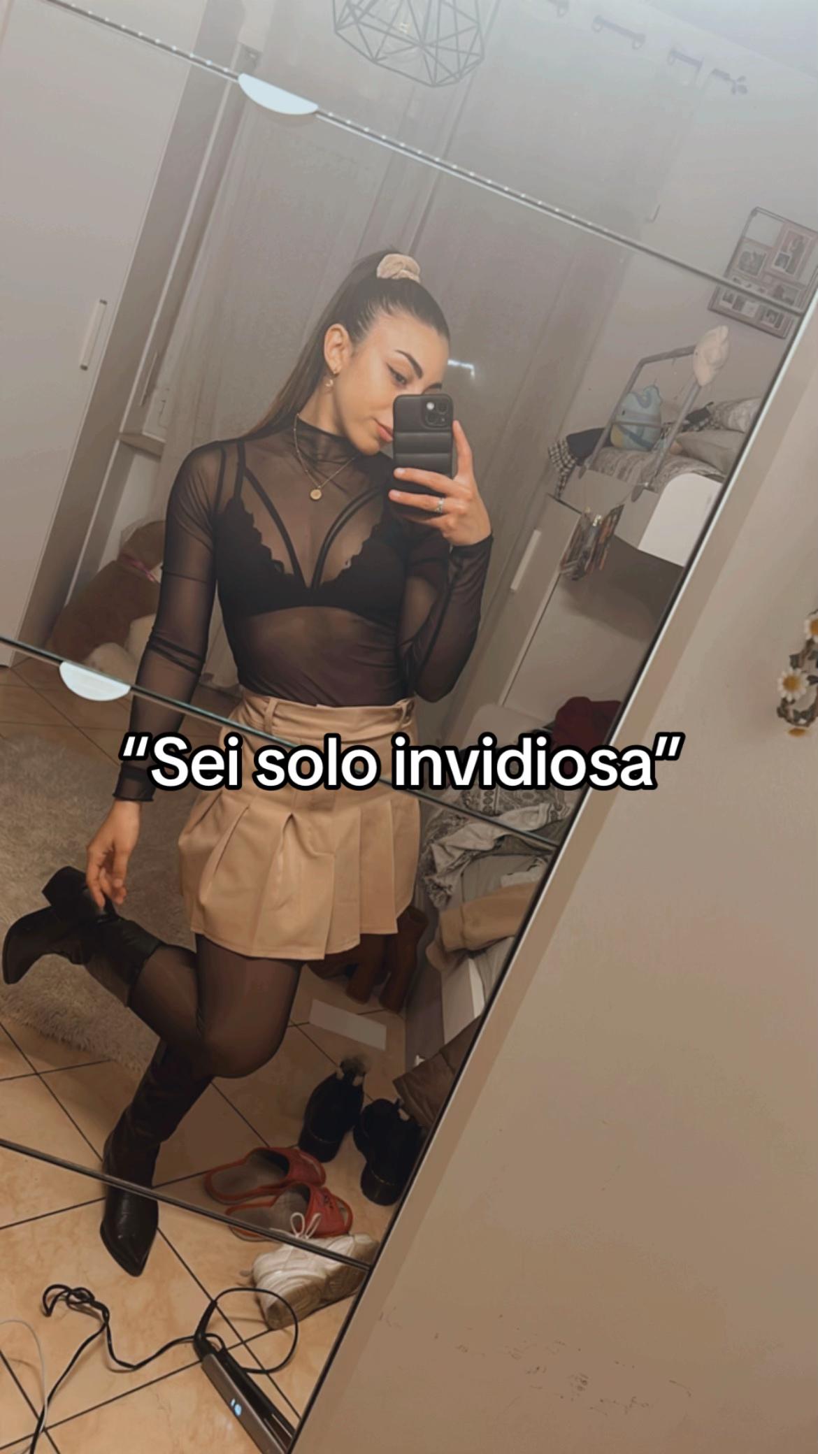 @aury_romano