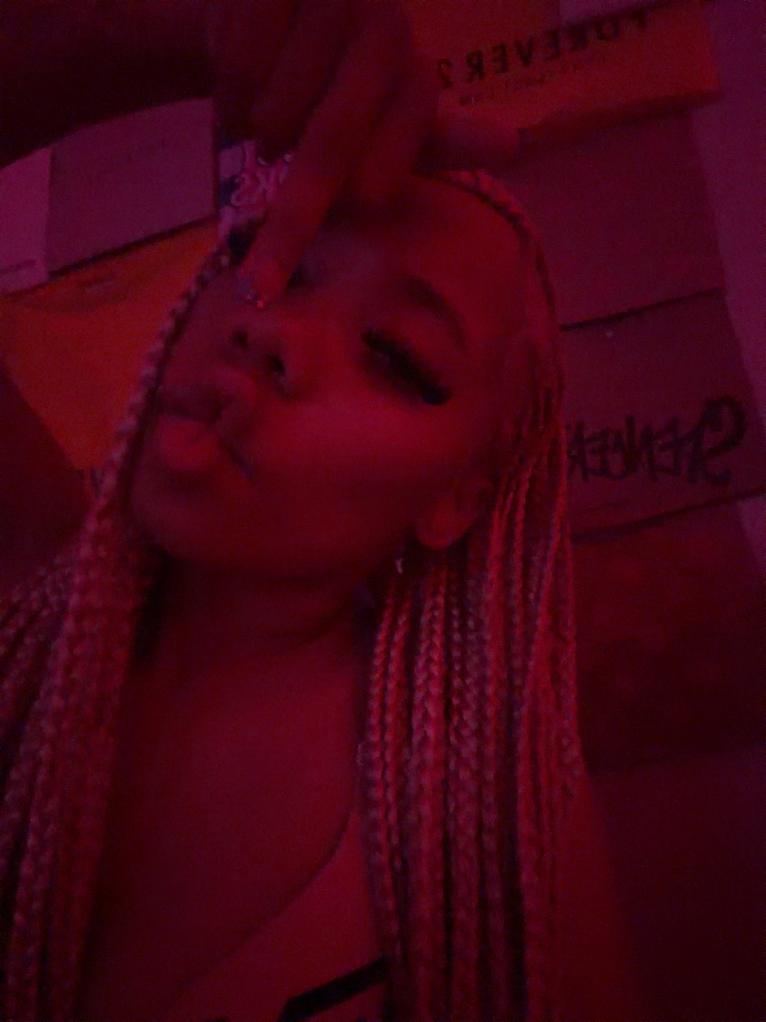 @fineasskylahbaeee
