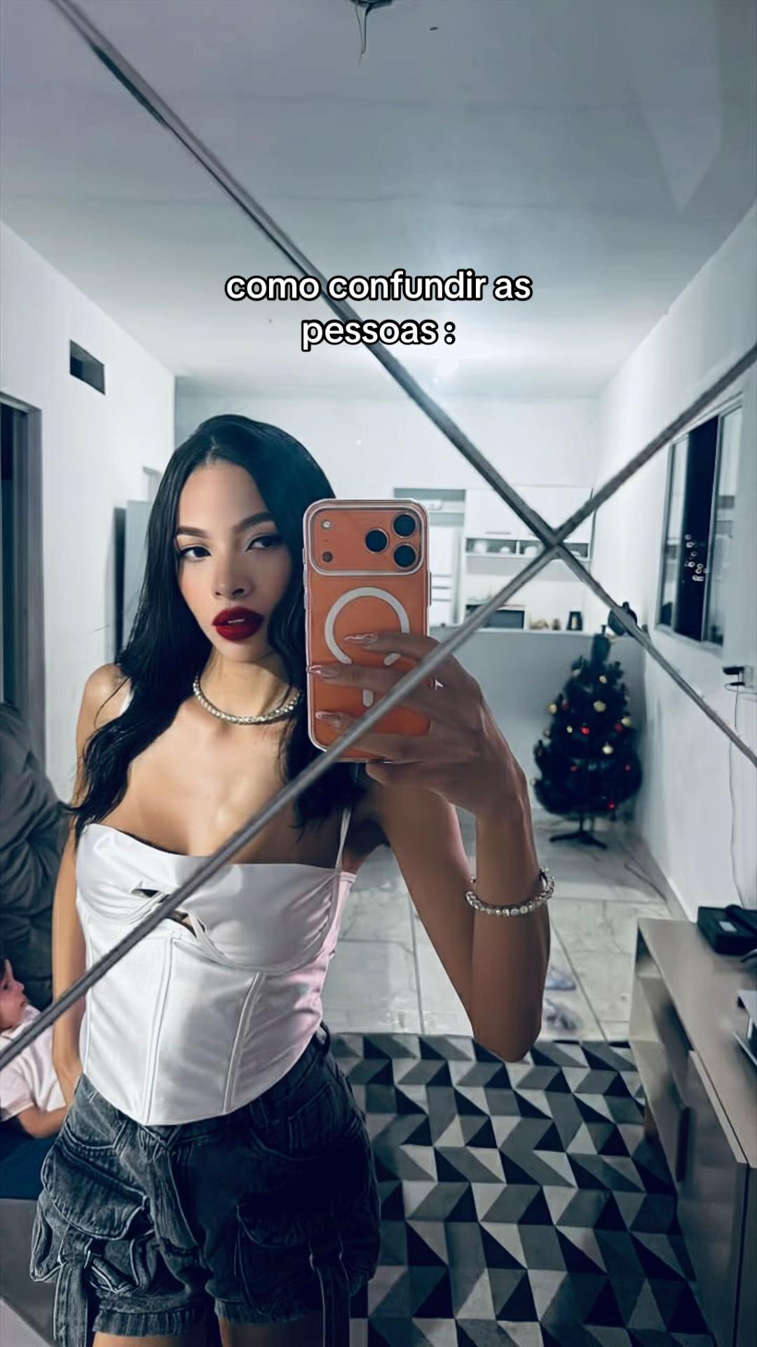 @laura florentino