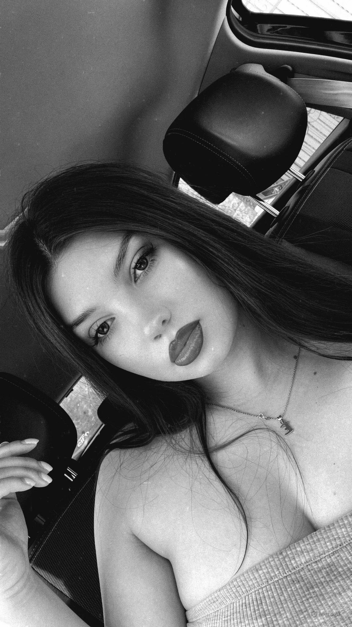 @elena🍒