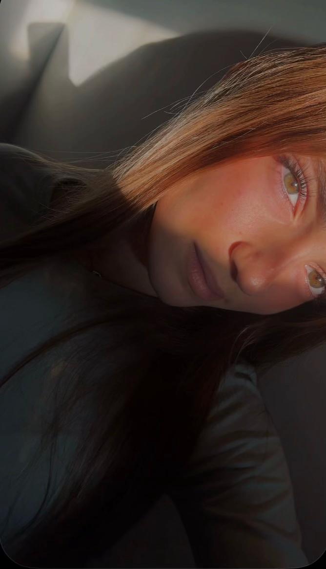 @𝑙𝑜𝑢𝑟𝑑𝑒𝑠 🤍