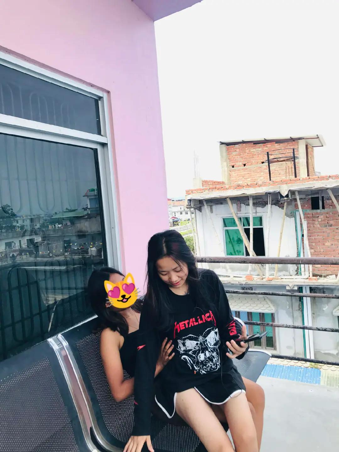 @puja  rai 🚭