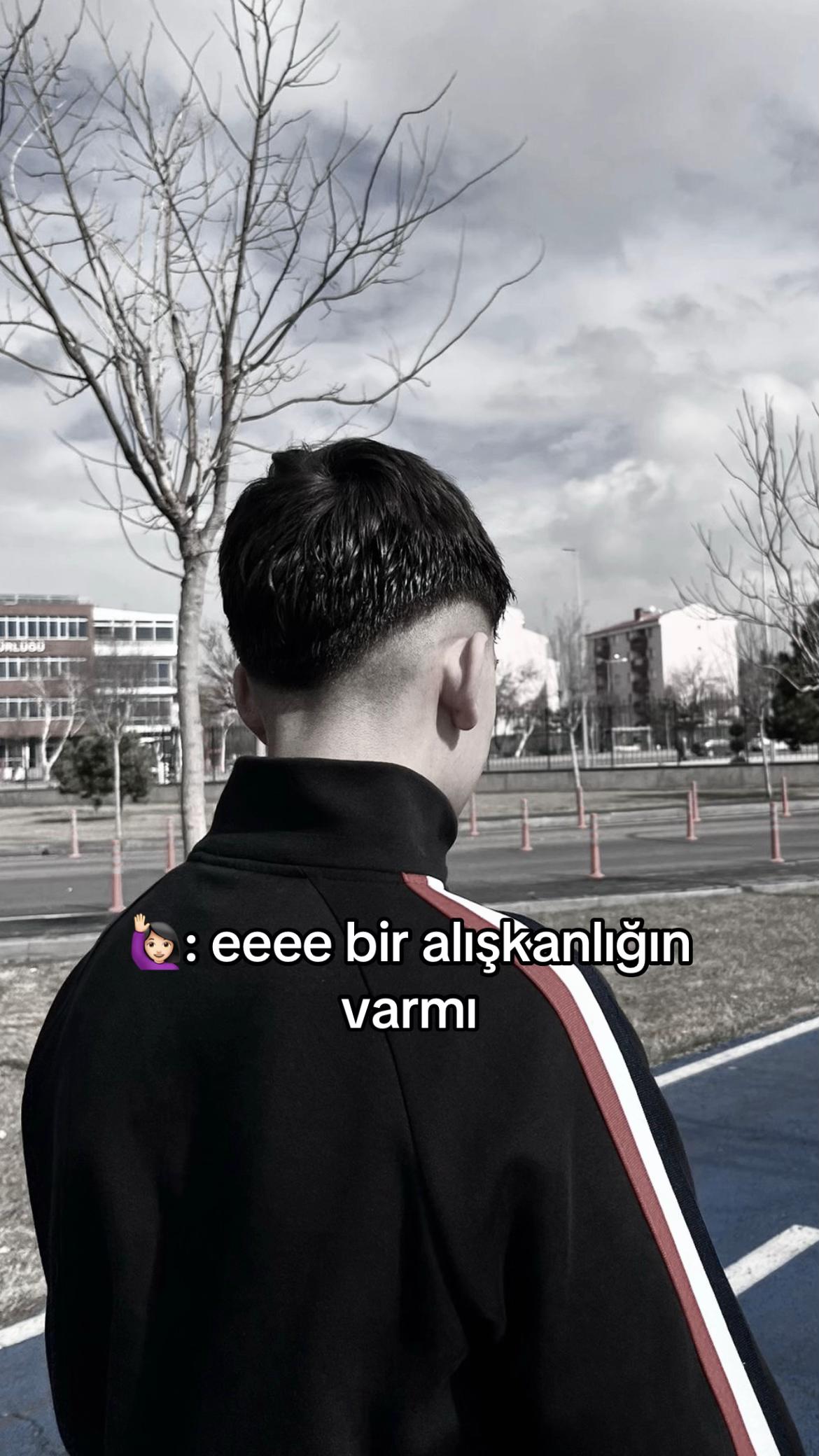 @Y10