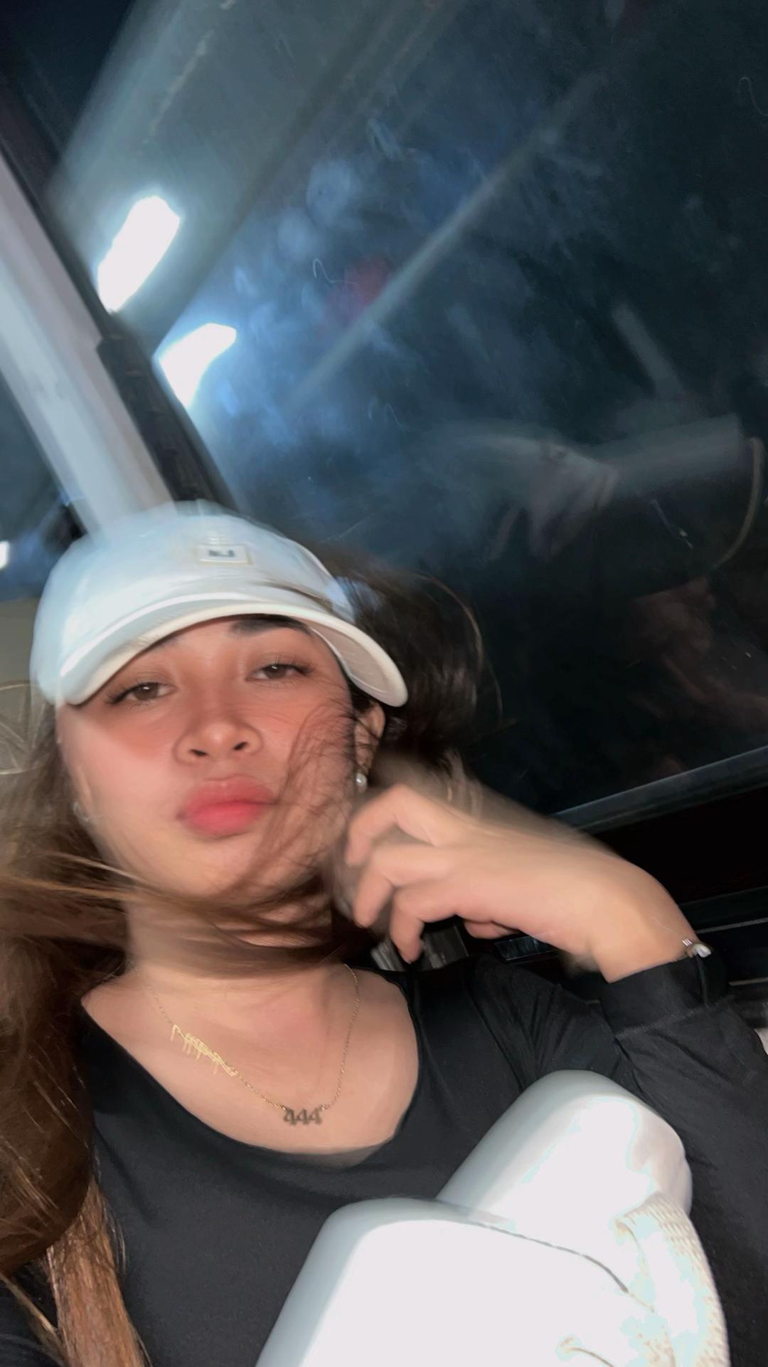 @Lara
