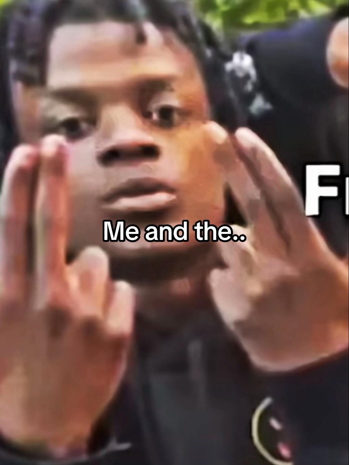 @⃟