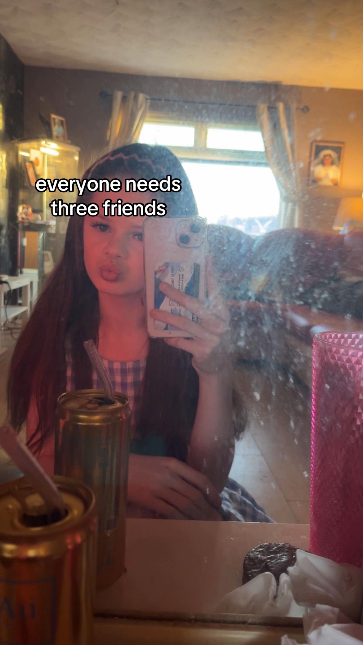 @skye๐ฉท