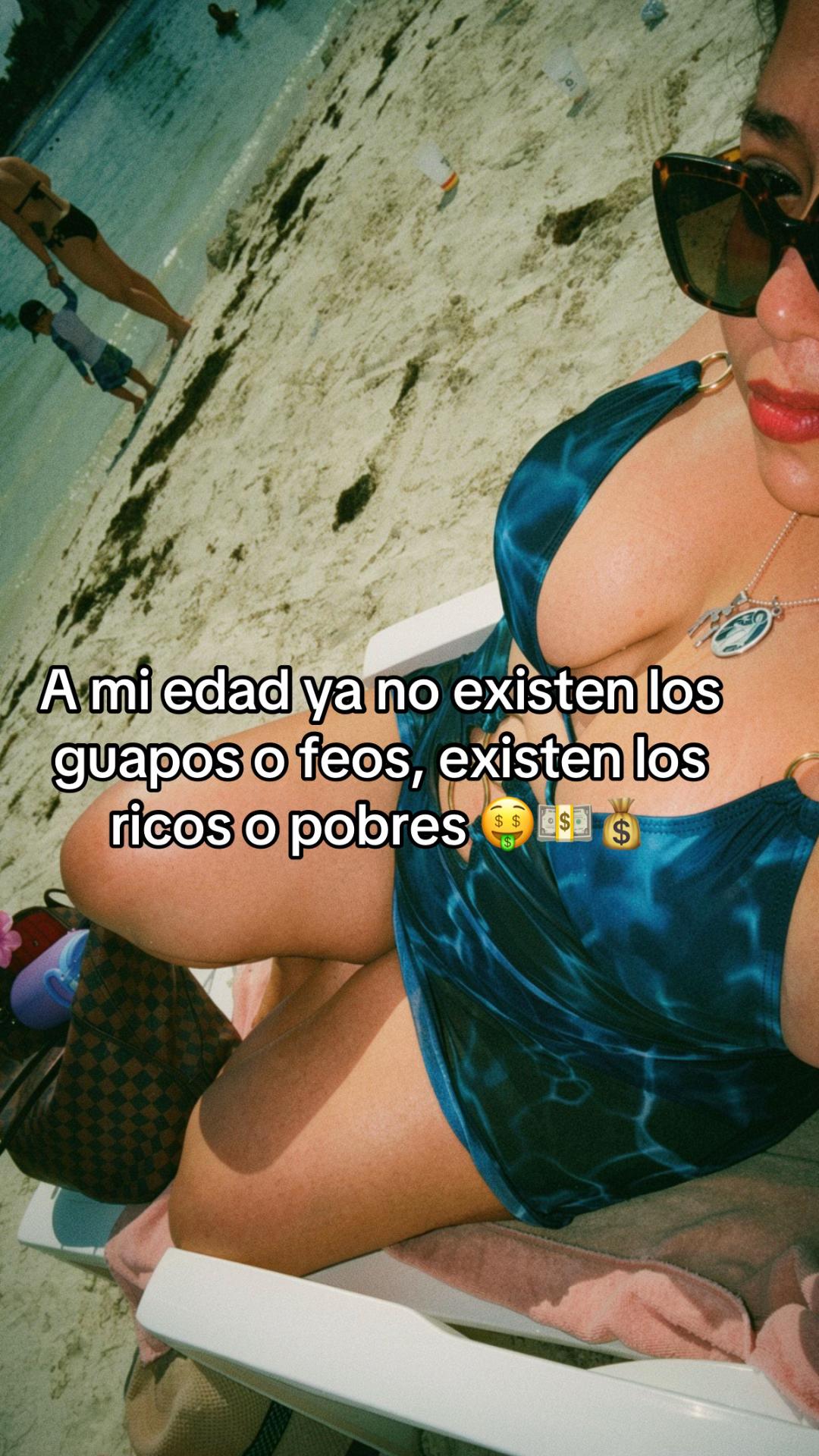 @Adriana Lara