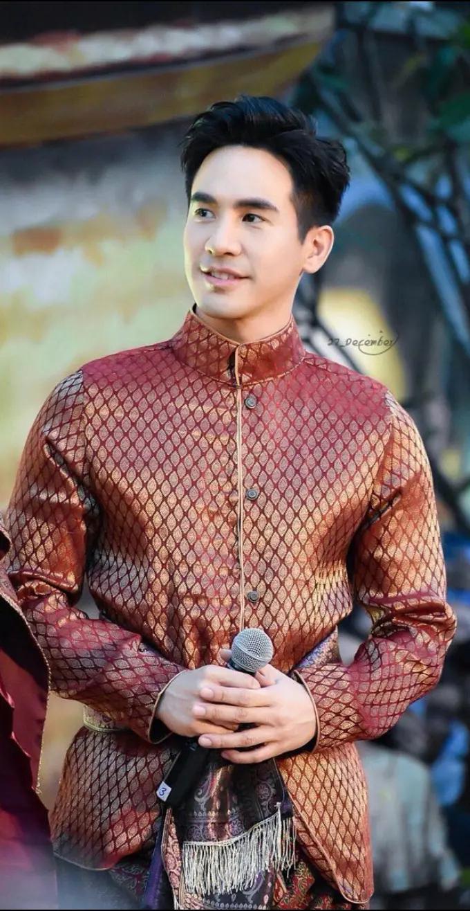 @ข้าอยากได้ชาดสีใหม่จ้ะ