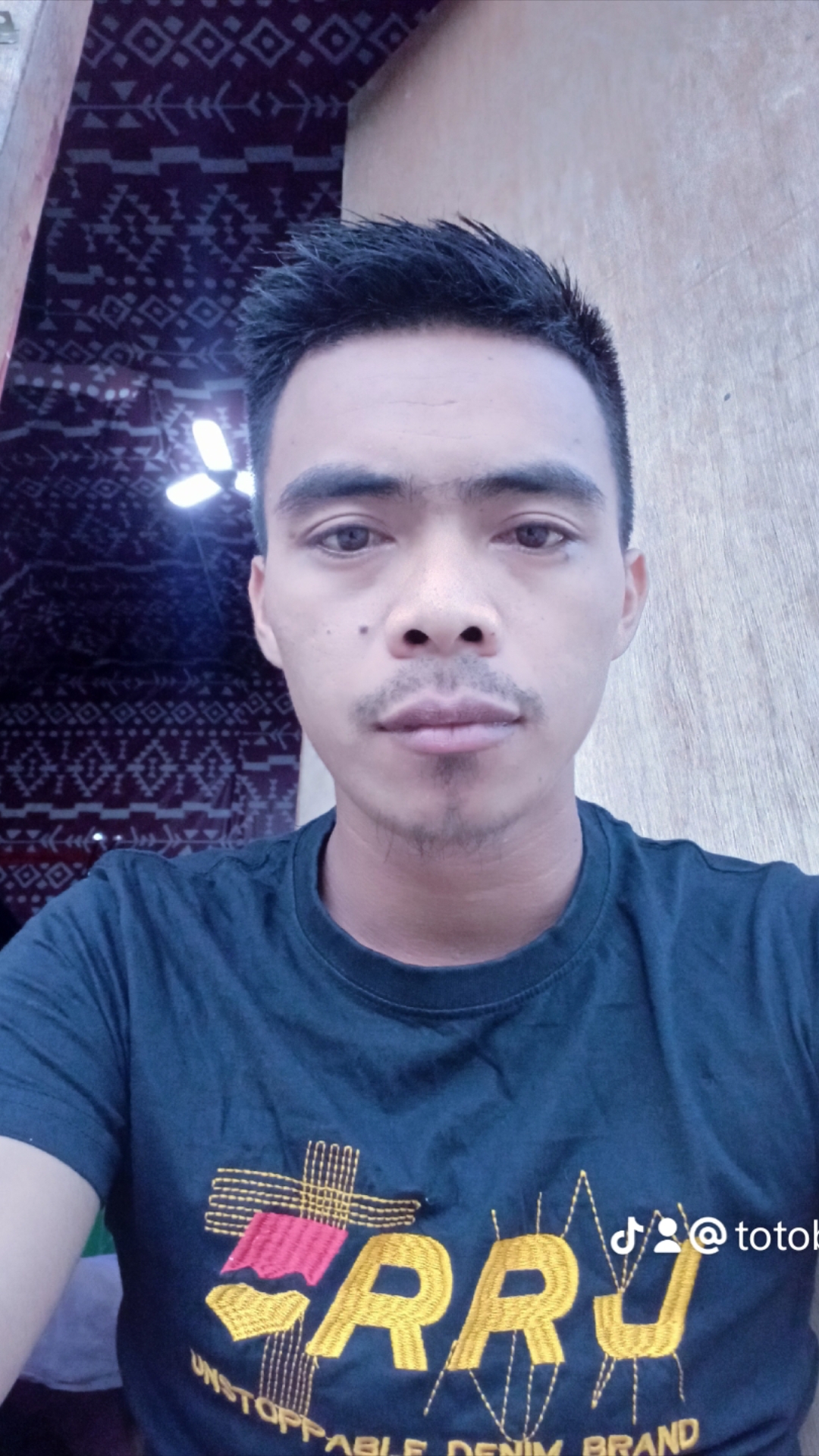 @toto bayat