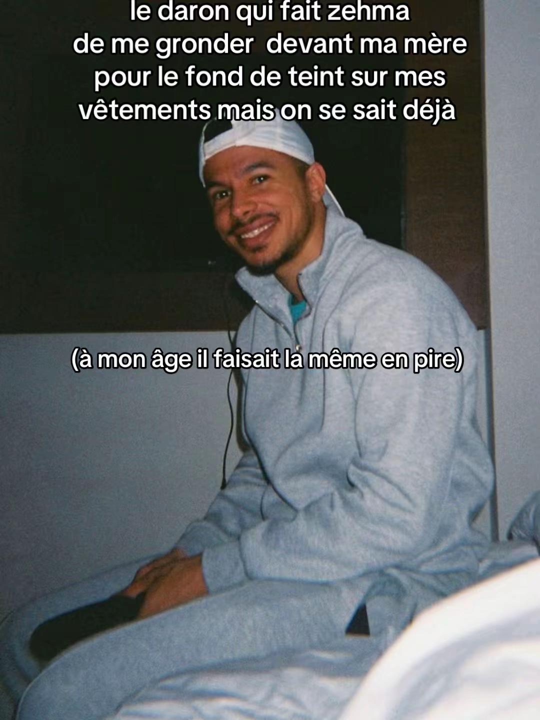 @𓆉