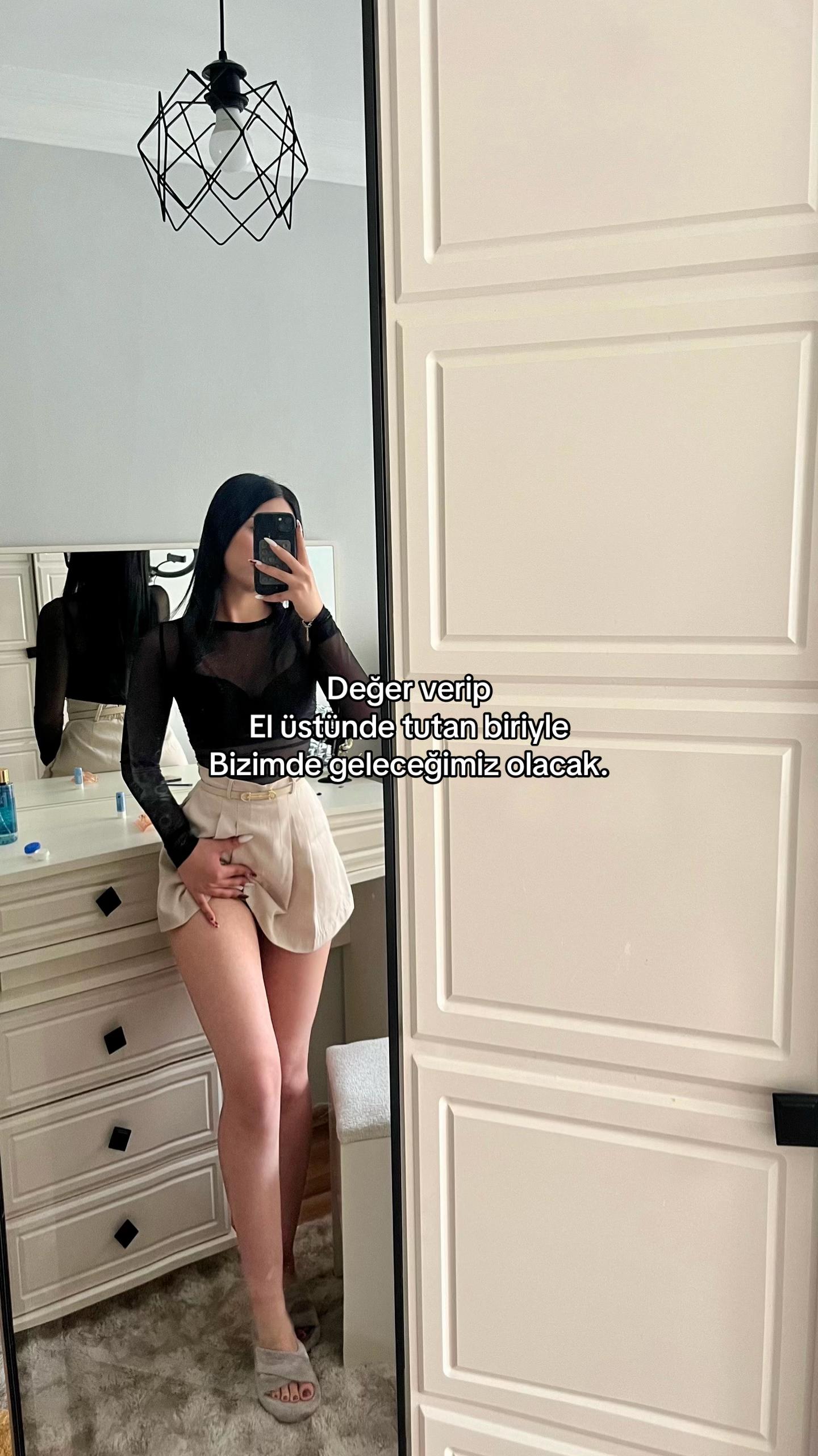 @latina