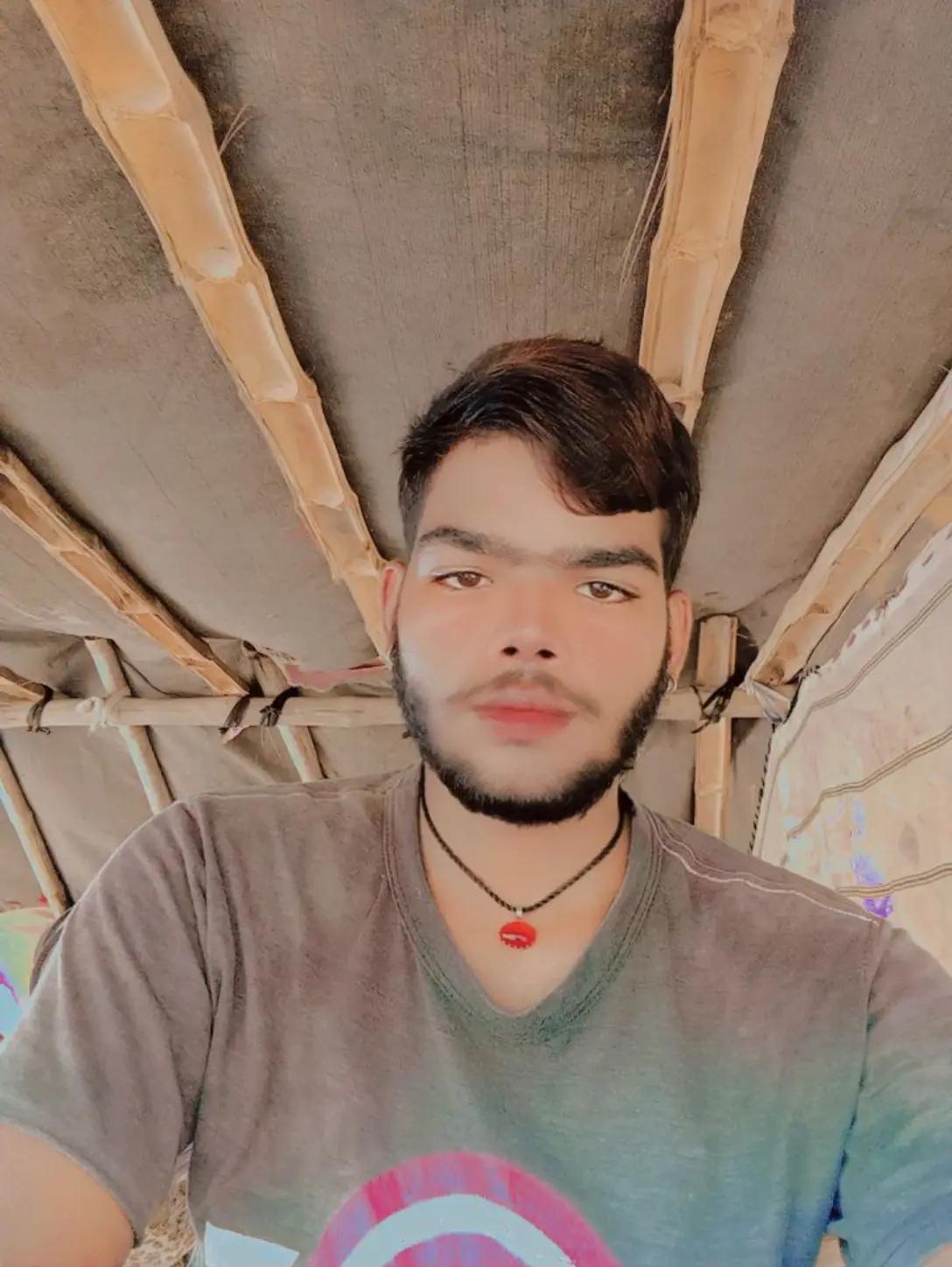 @user99318166061