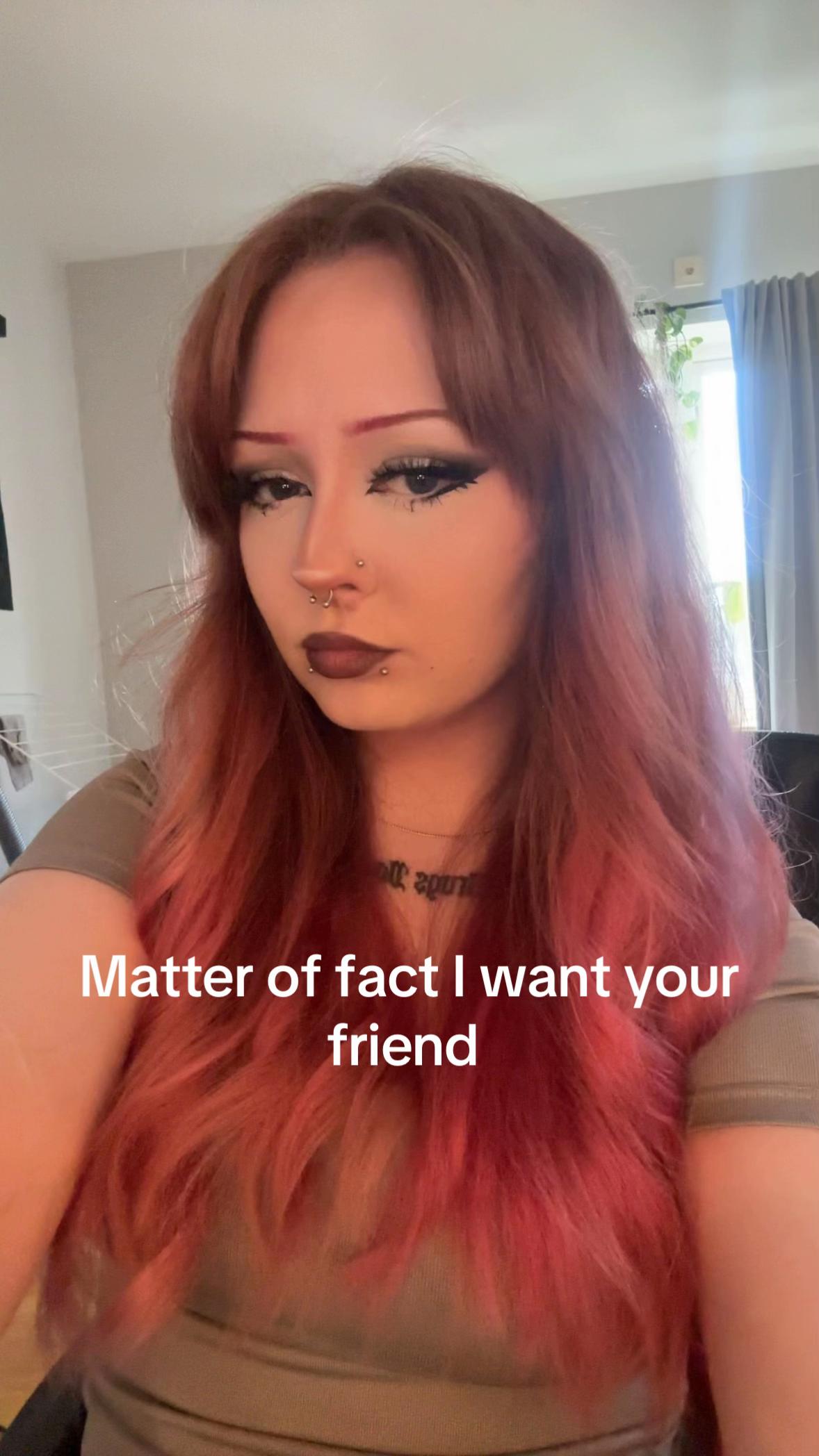@Ewiee