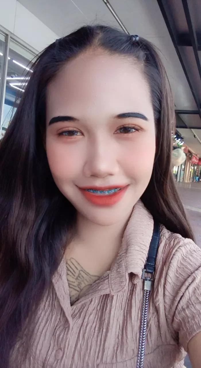 @ยินดีให้เสือก (โสด)😘😍😘
