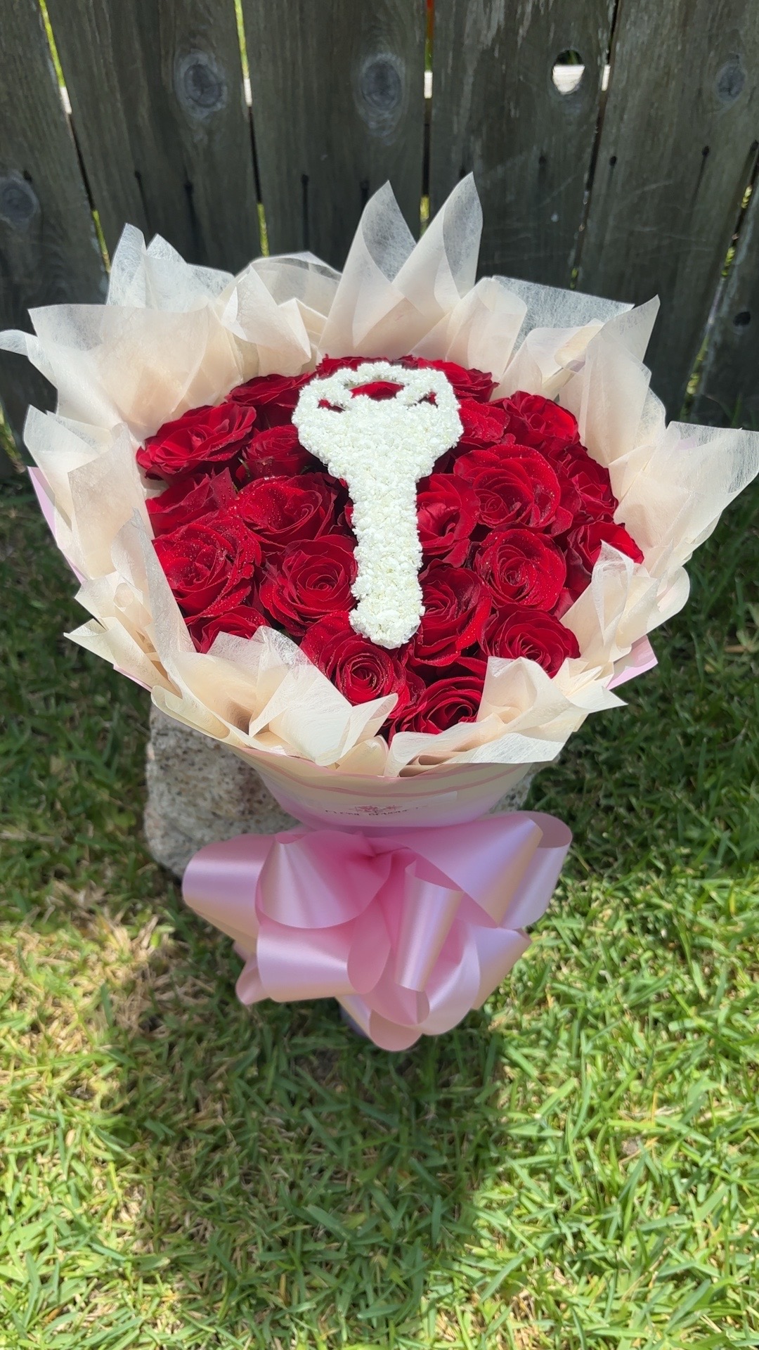 @floriebouquets