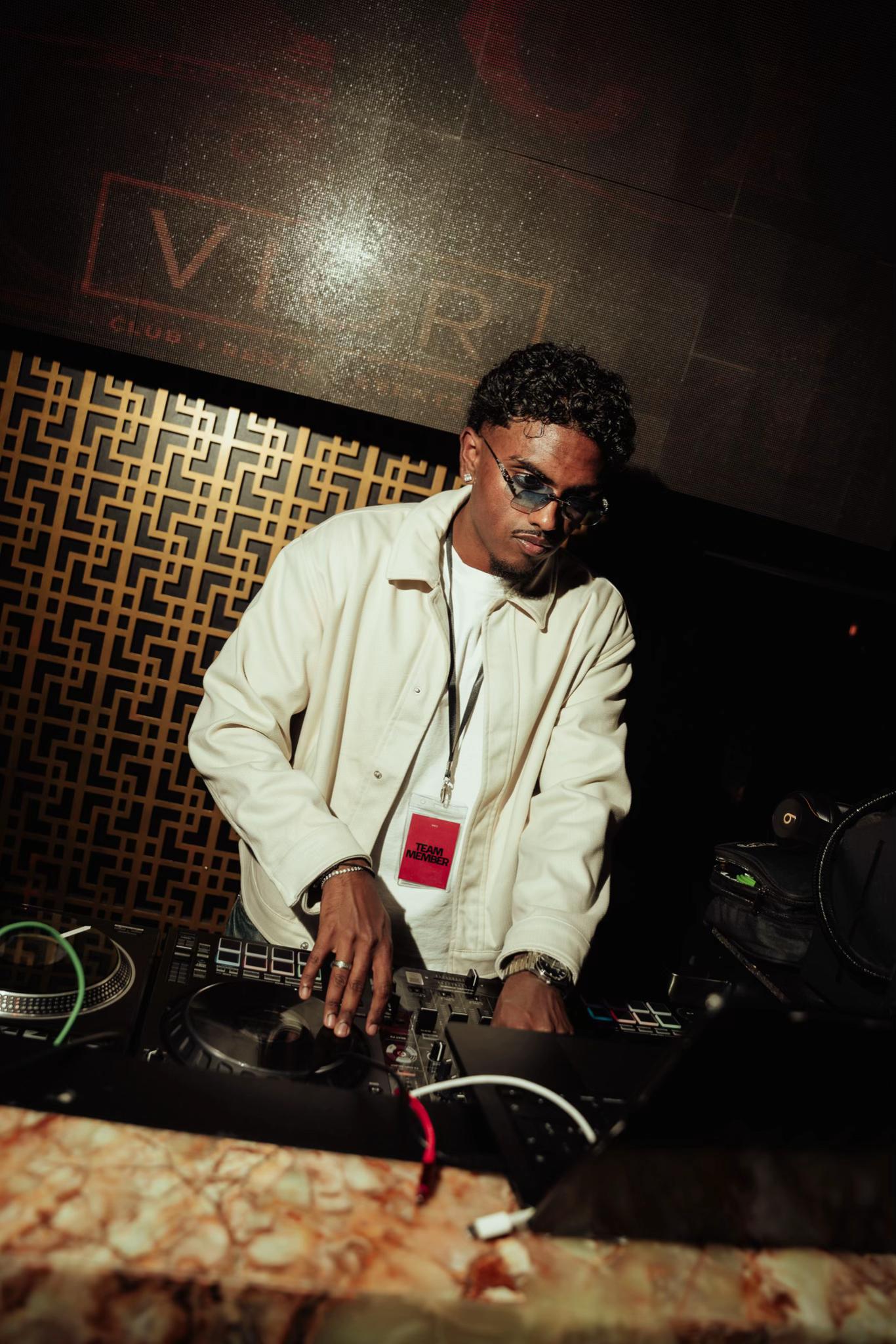 @dj_muthu