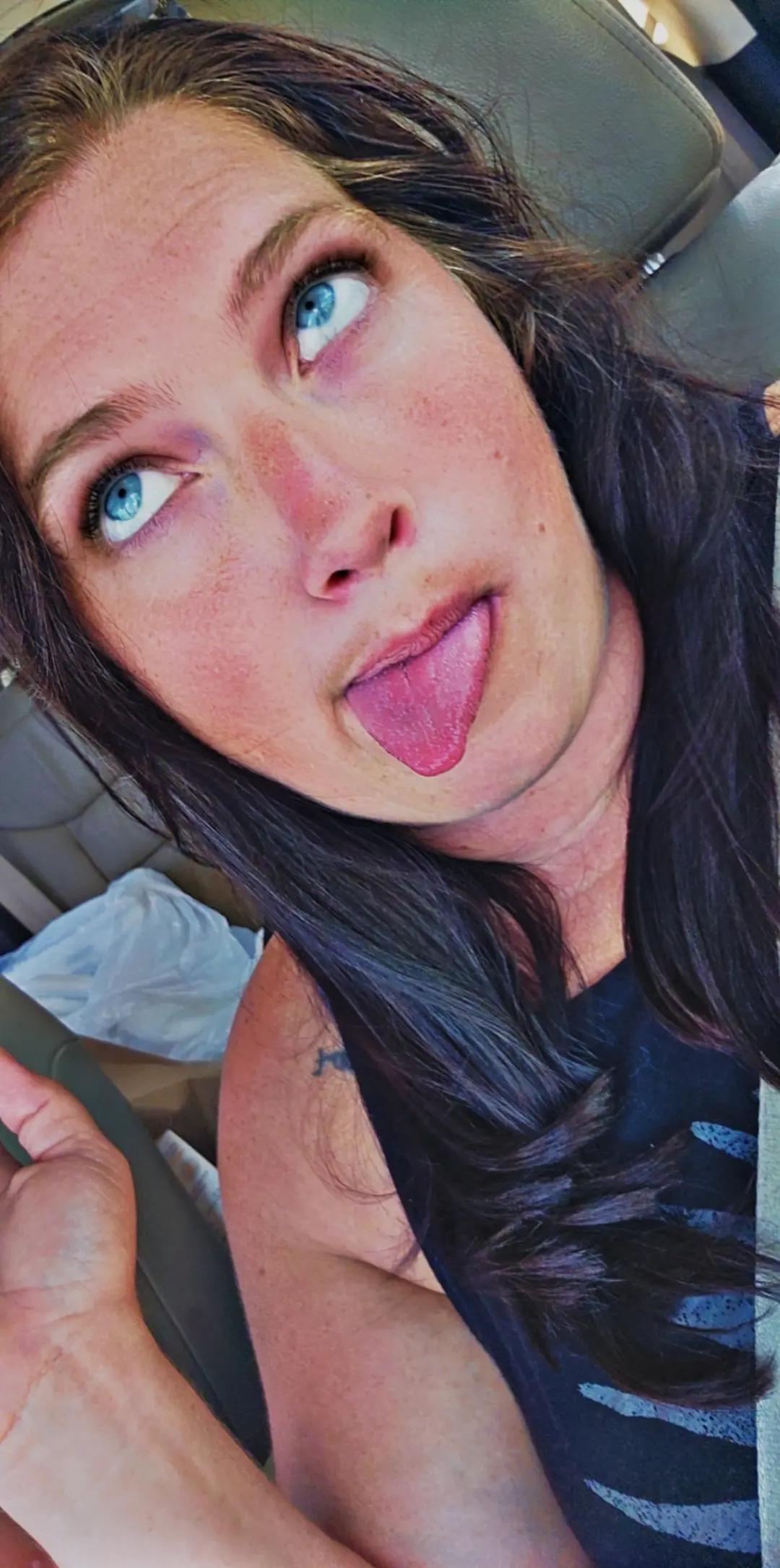 @Samantha Lunsford 🌻💙🤘