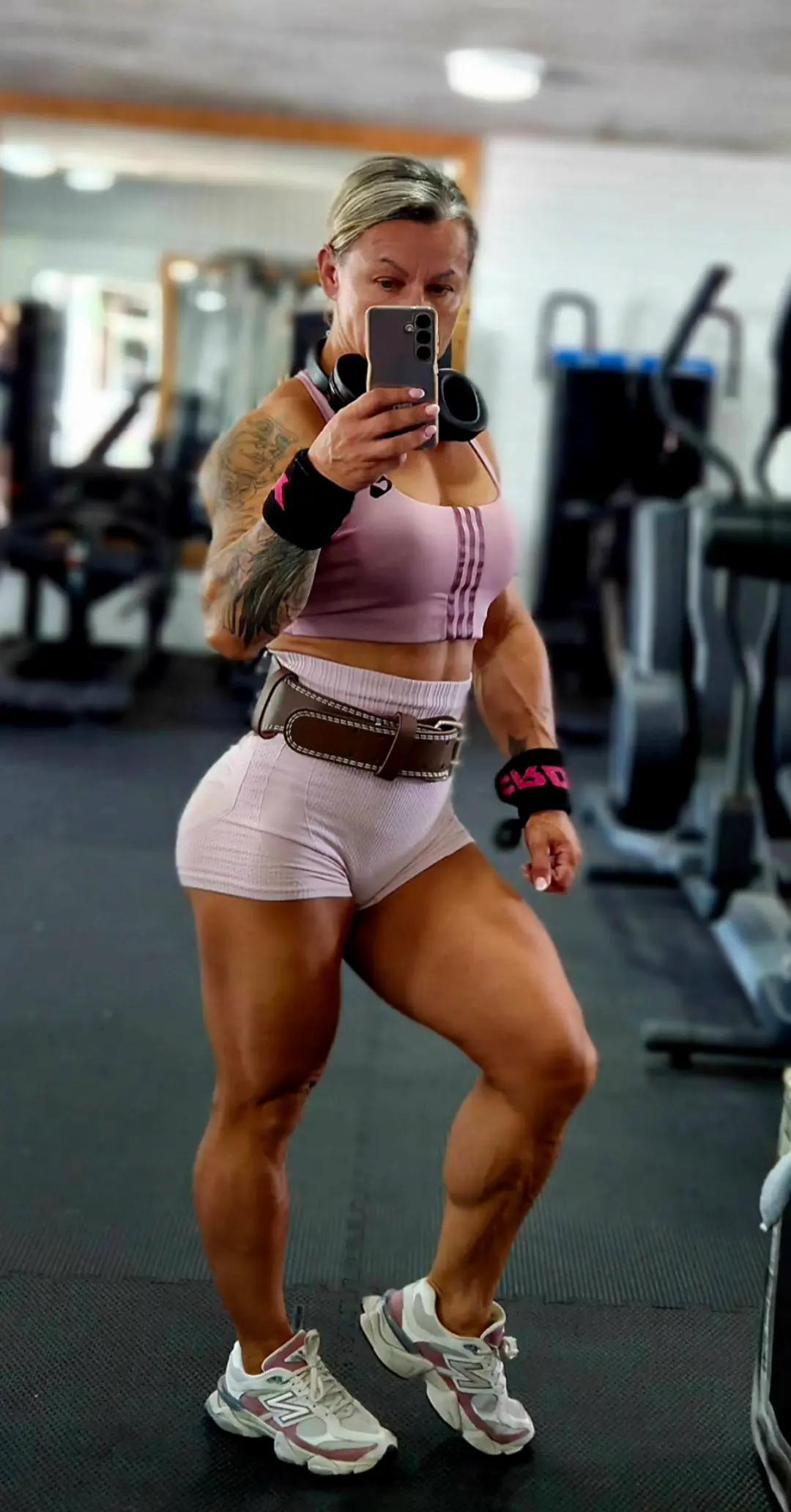 @Pati74_IFBB PRO