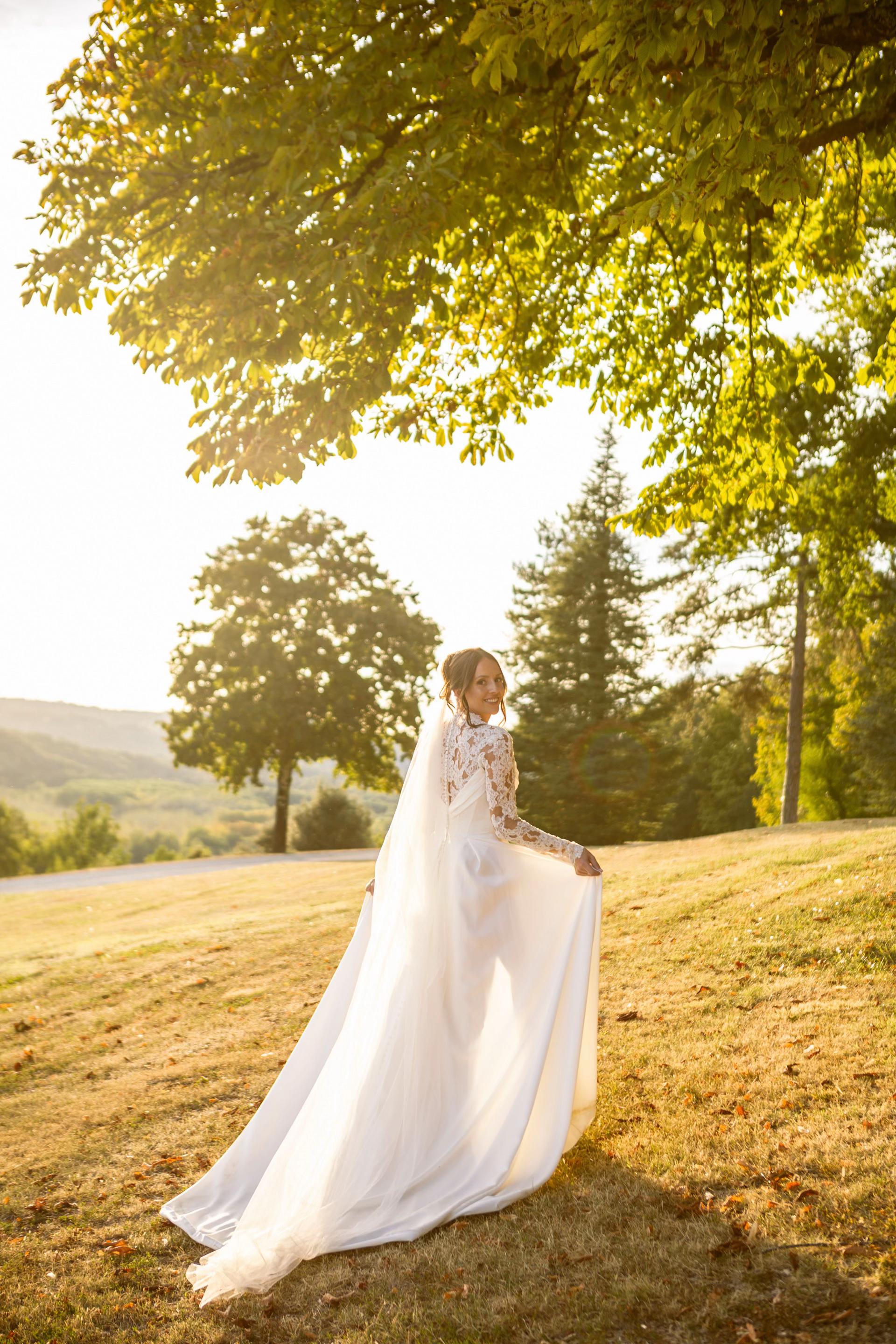 @Dotty Bridal 🤍