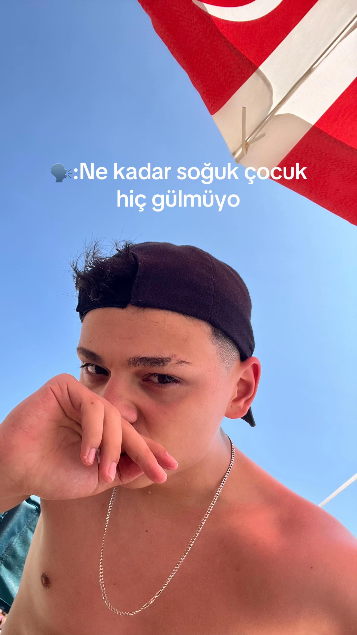 @Emir🕷️