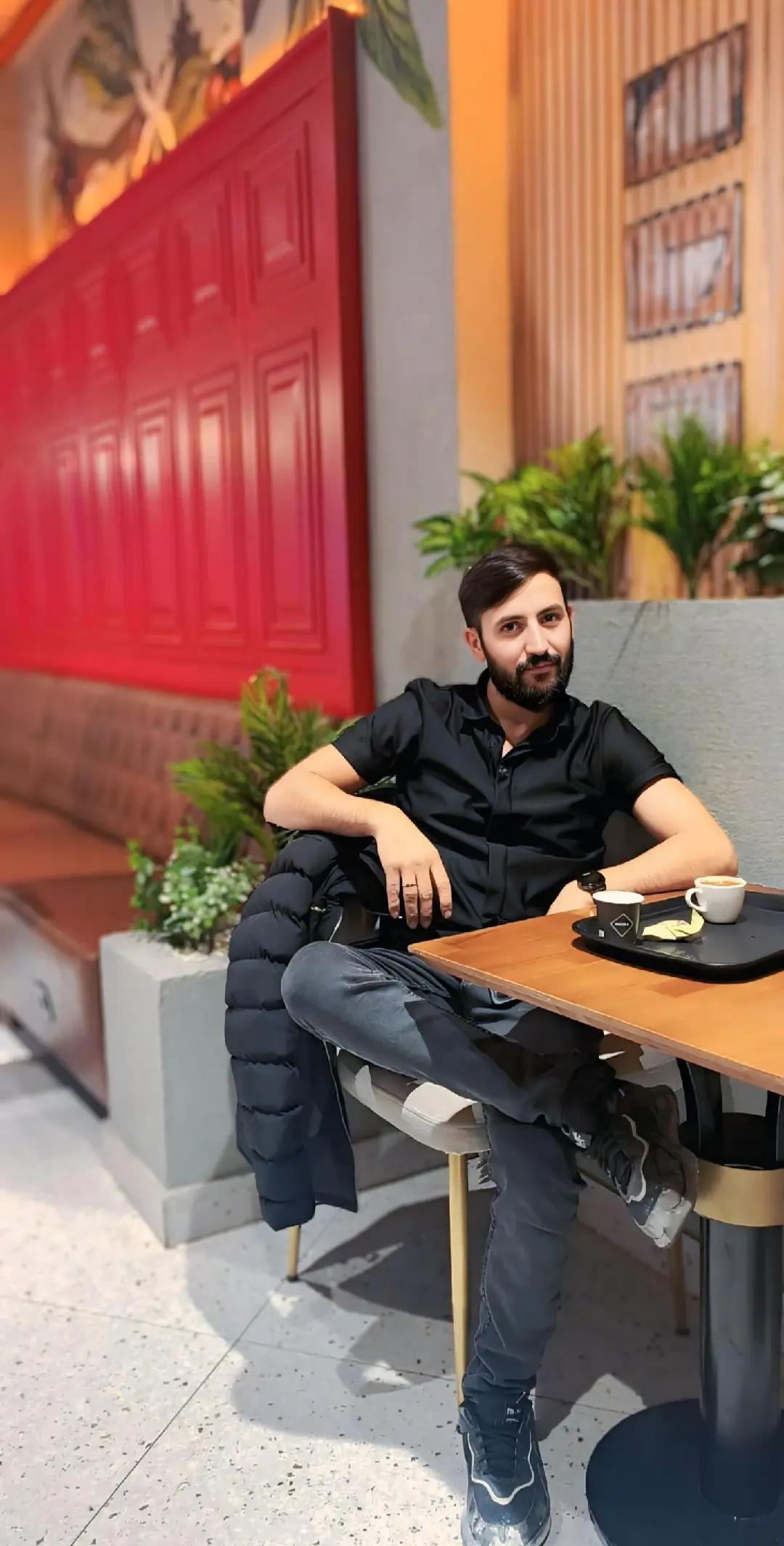 @İ♾️
