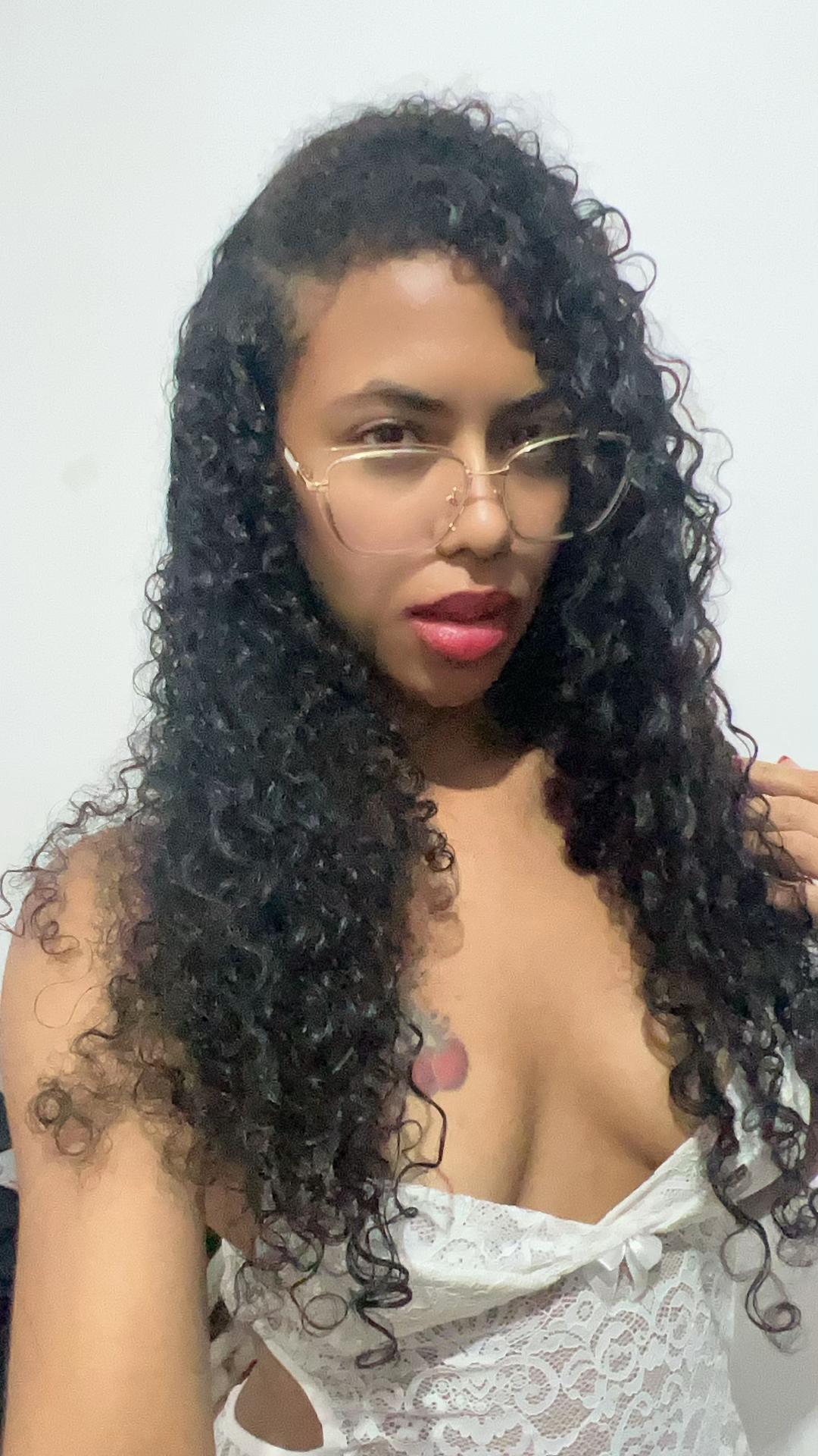 @maria_cerejinha01
