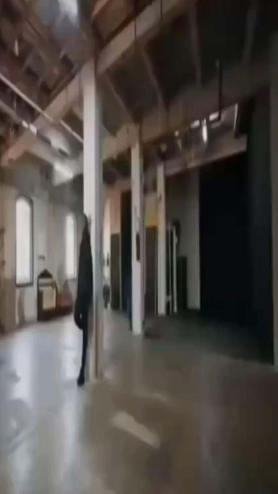 @██████
