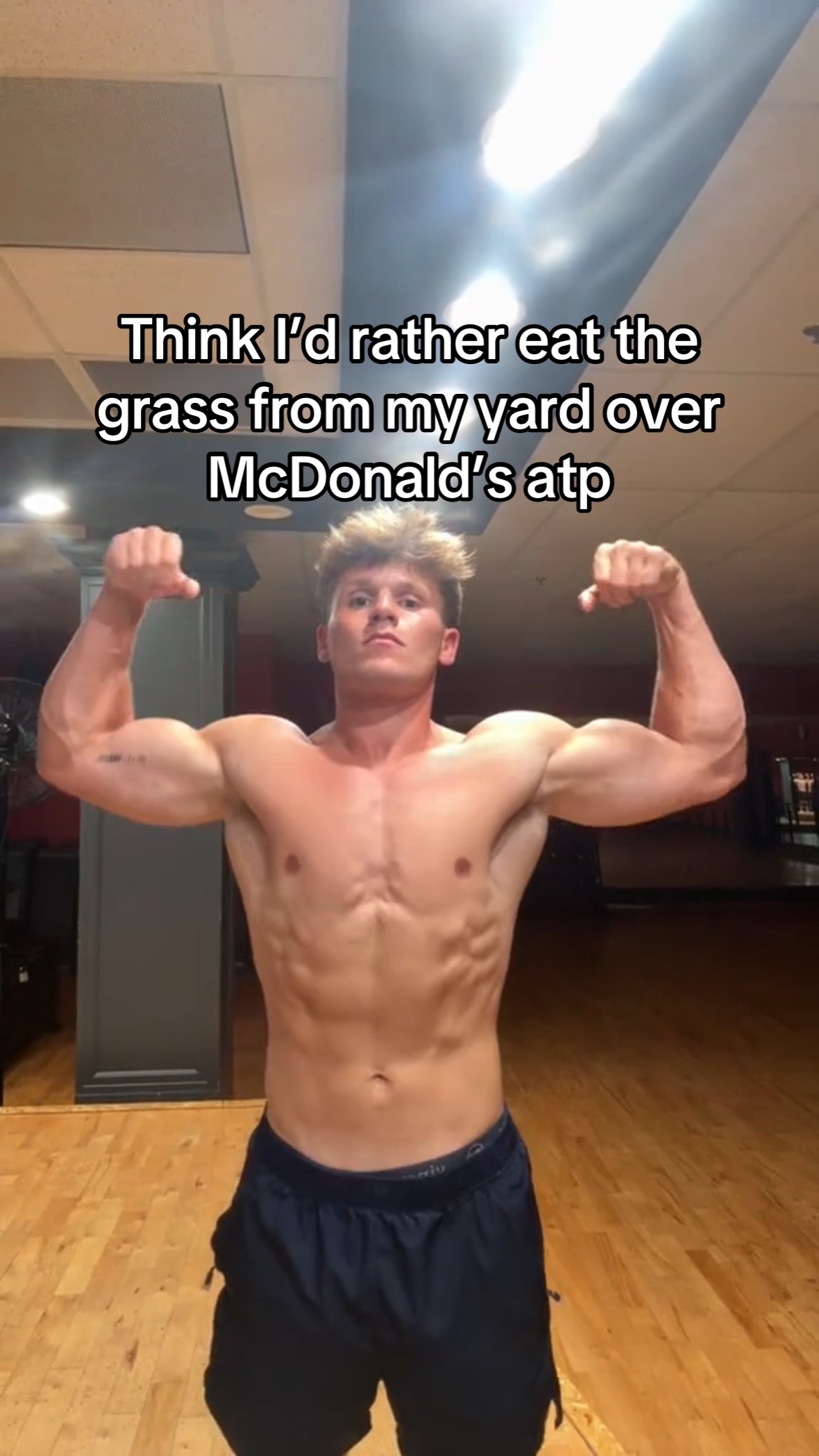 @collegelifting.bros