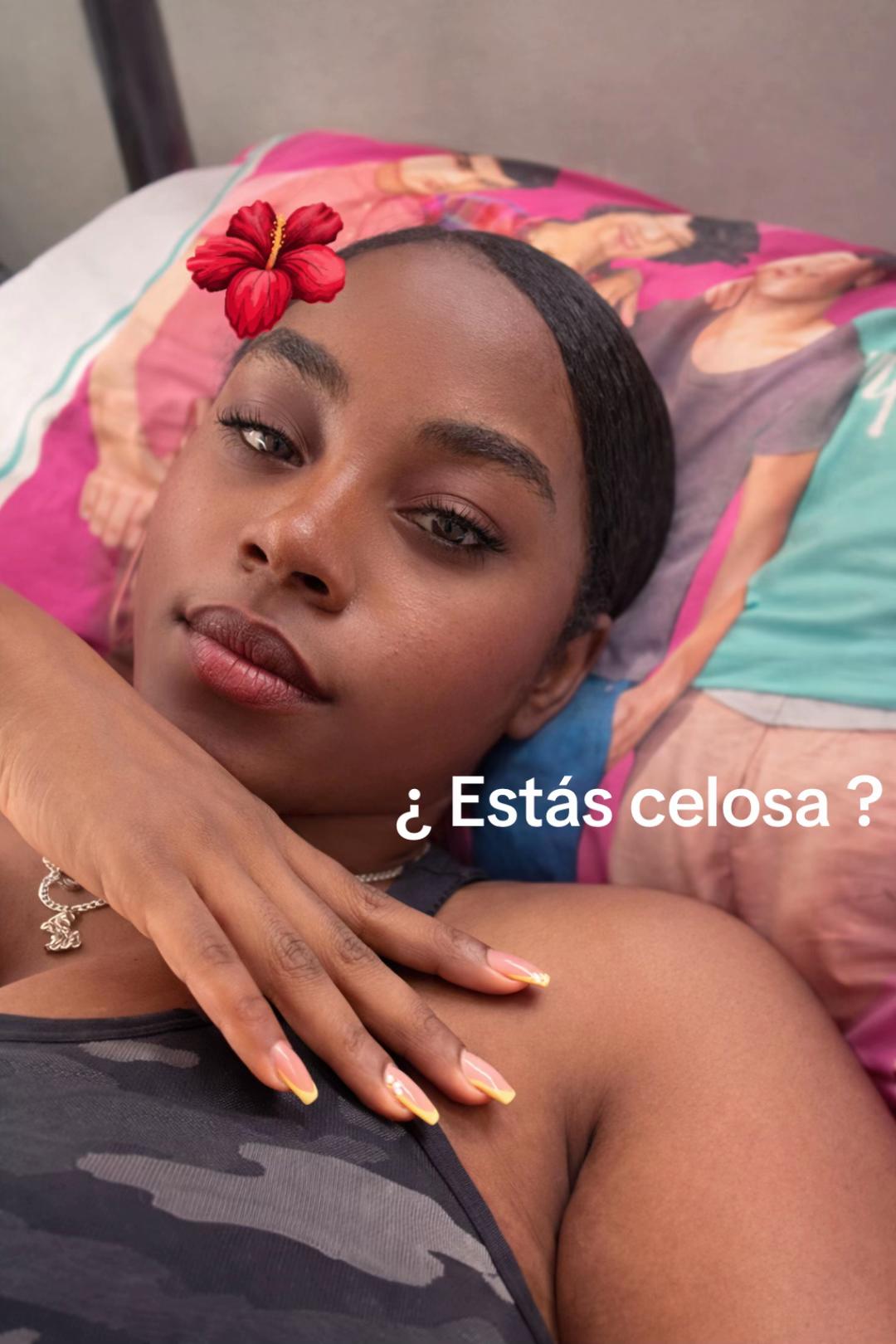 @Titi___