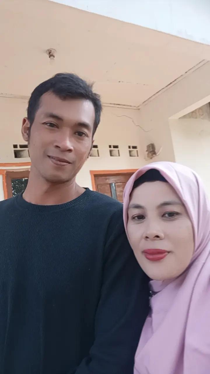 @Harus Saling setia