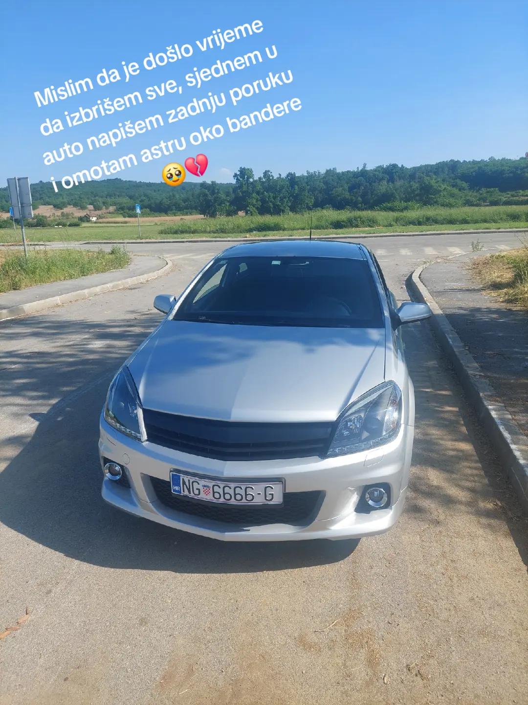 @Andrej Valesic