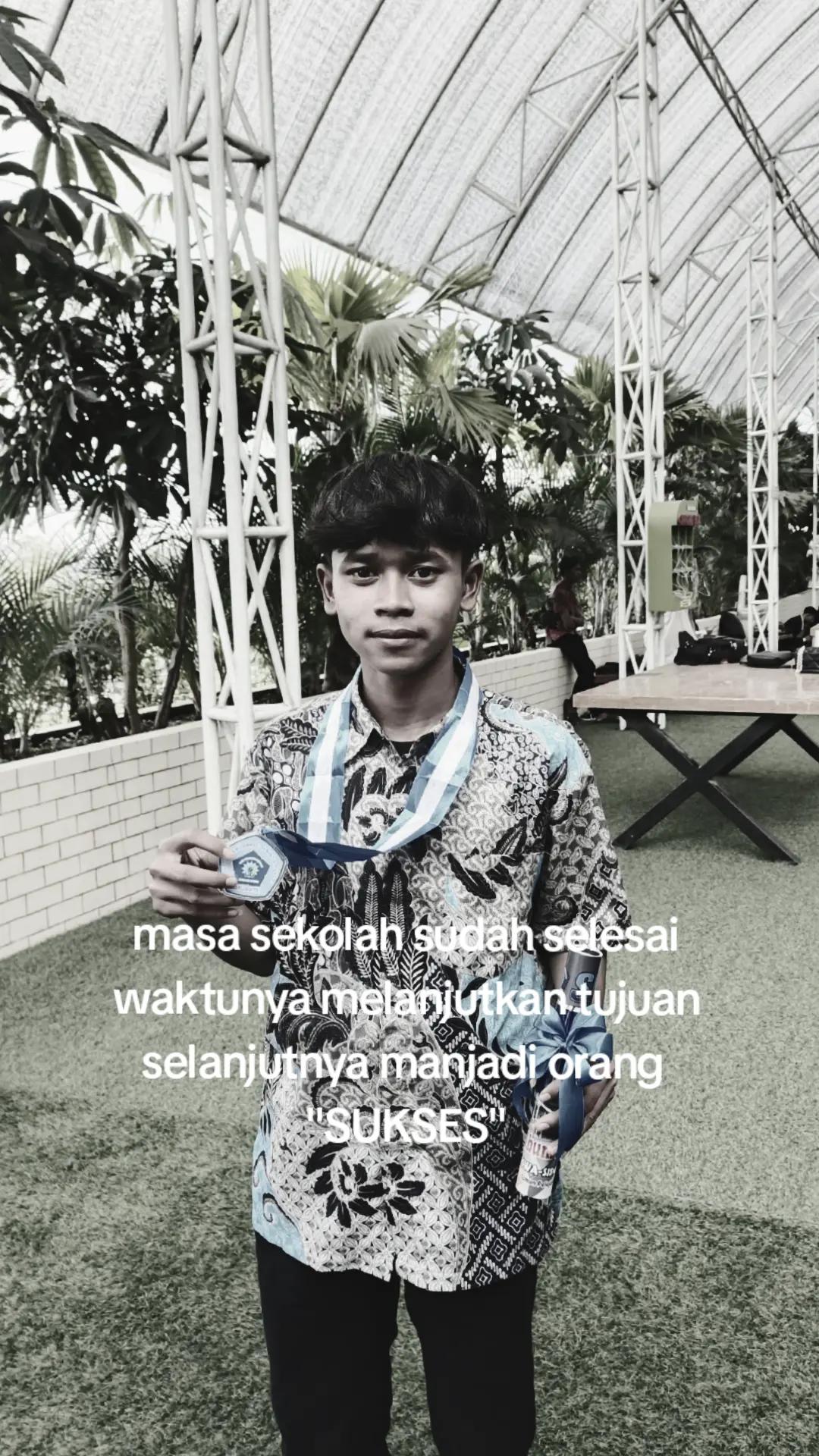 @FERDI....
