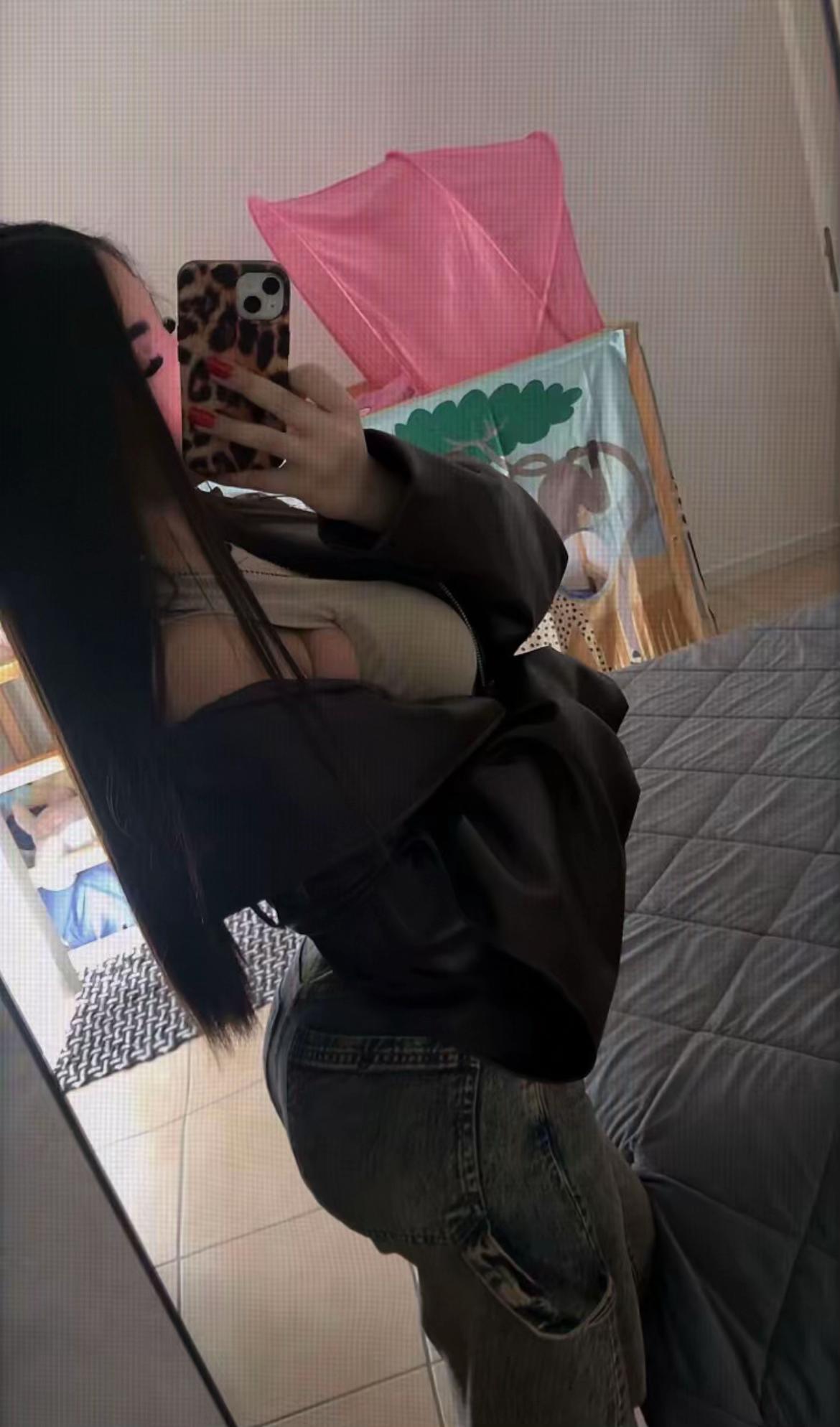 @𝑵𝟐𝟐