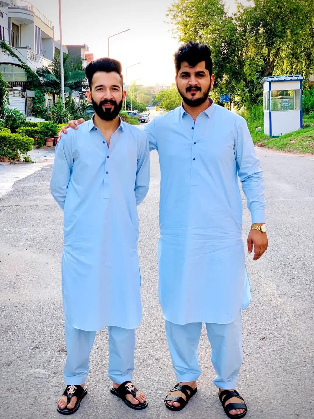 @Mr ZAibi Satti