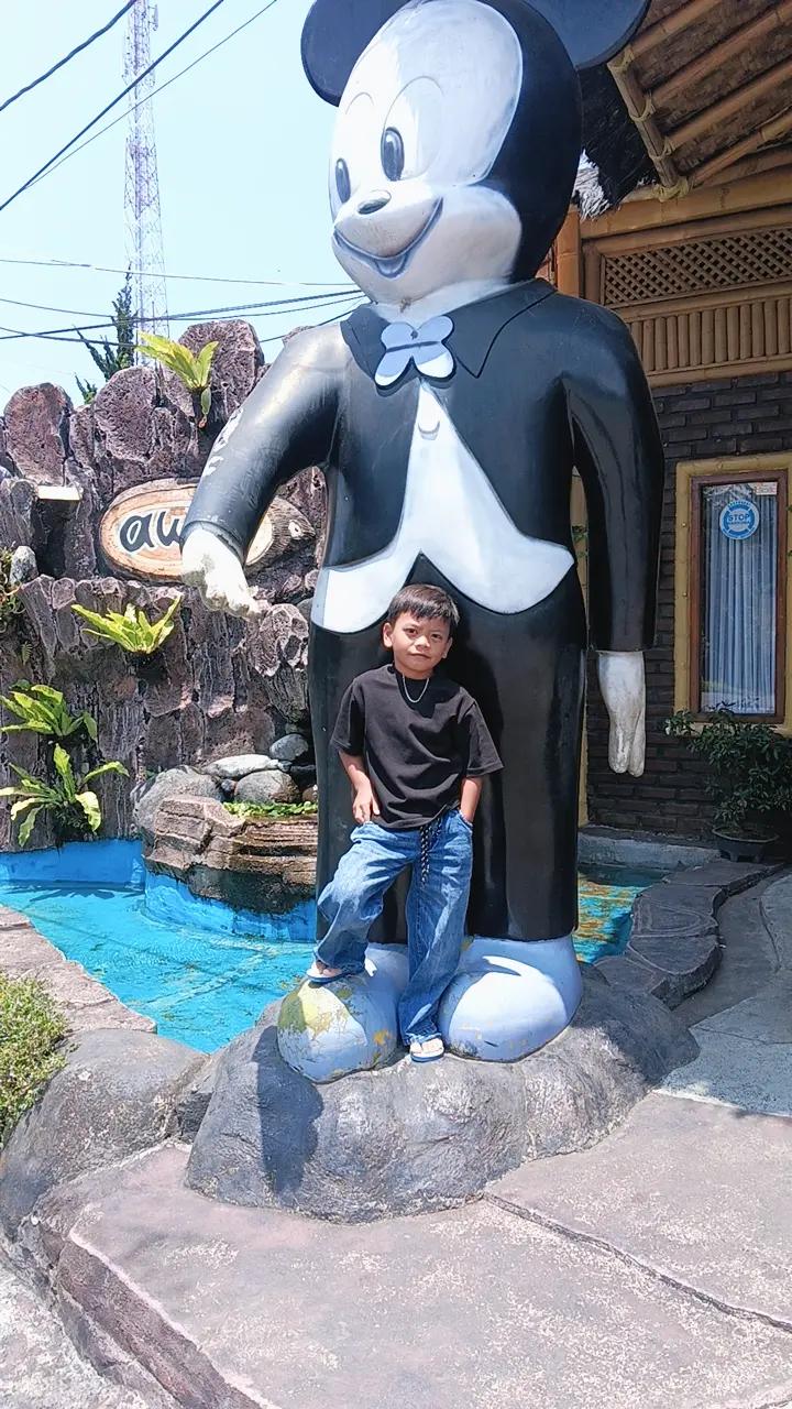 @Dewi Fortuna
