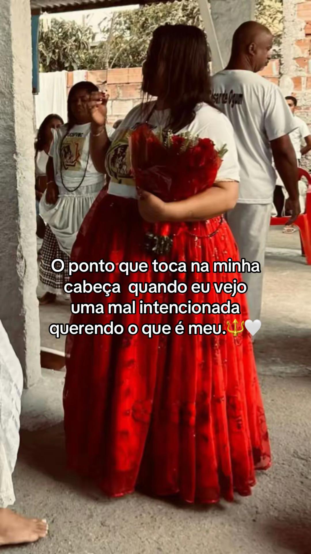 @Lorrana Souza 🌊📿🏳️&zwj;🌈
