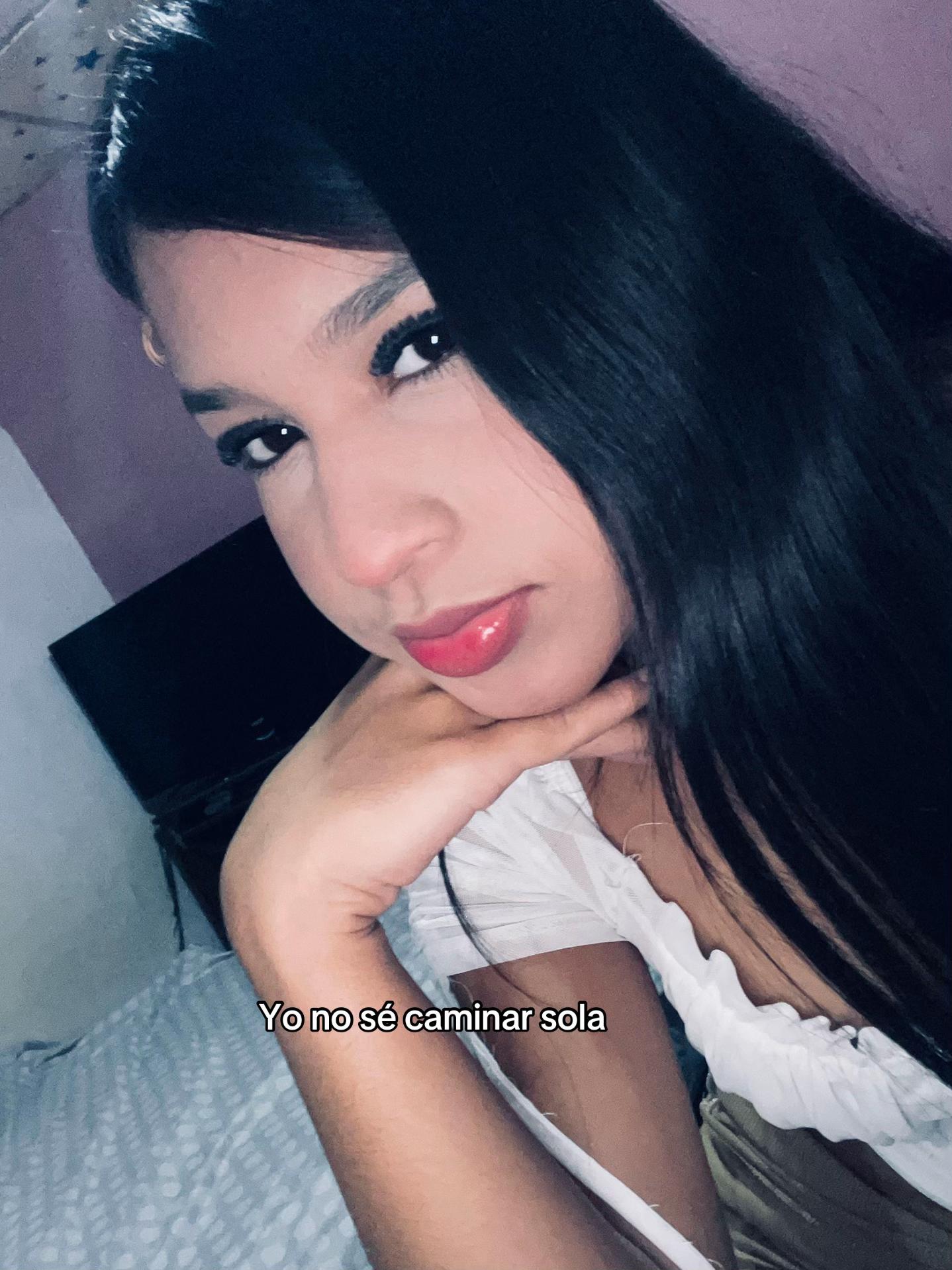 @Kamila♡.