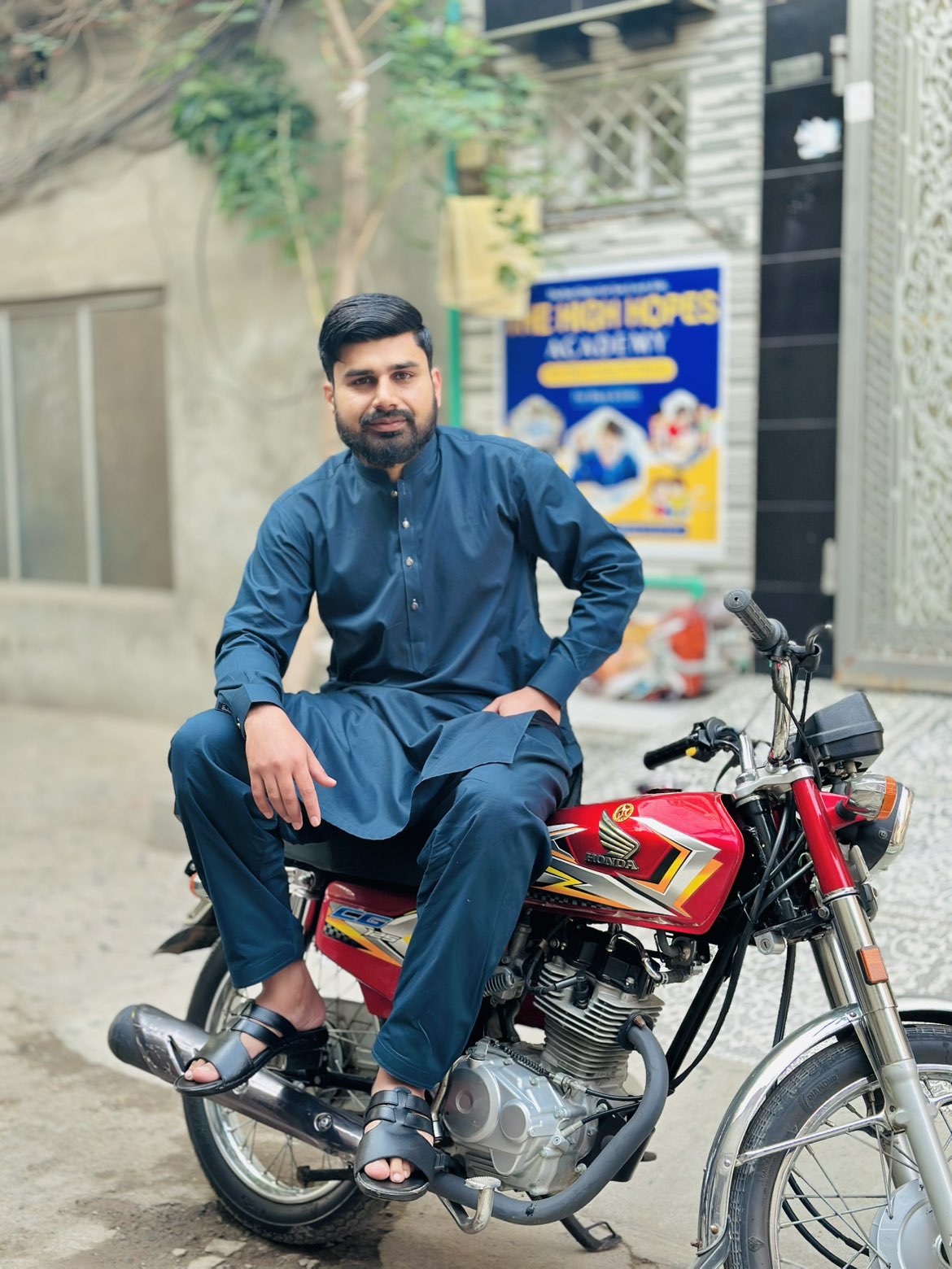 @Uzair Pathan