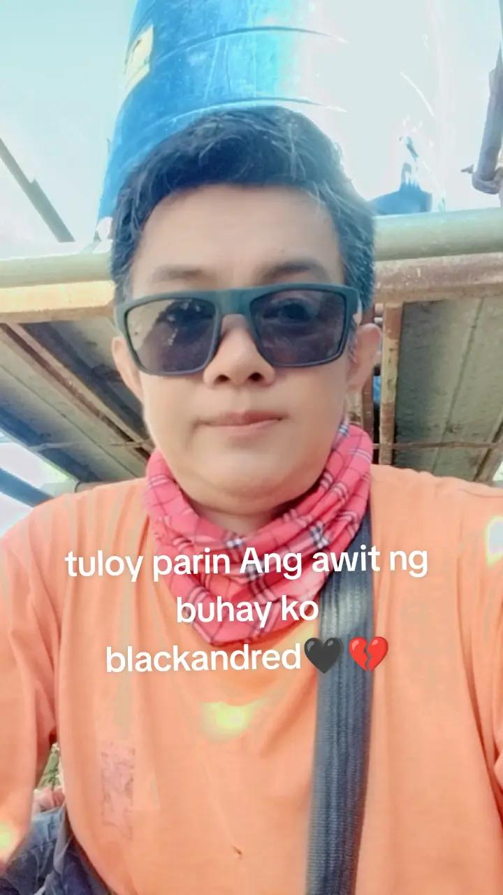 @Black&Red